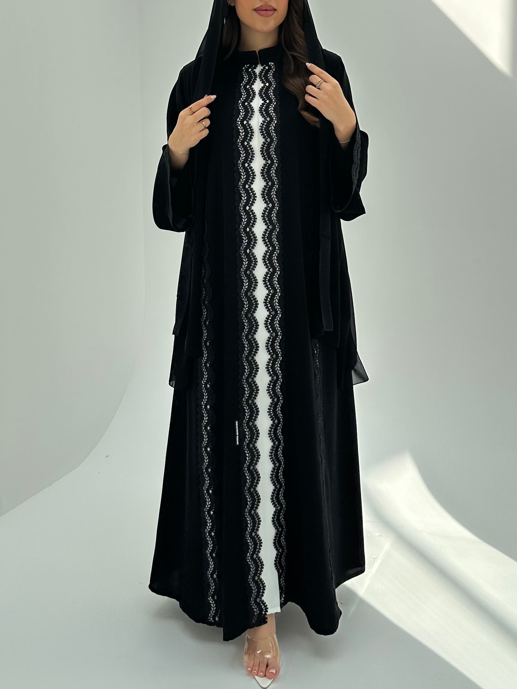 C 1864 Black Lace Abaya