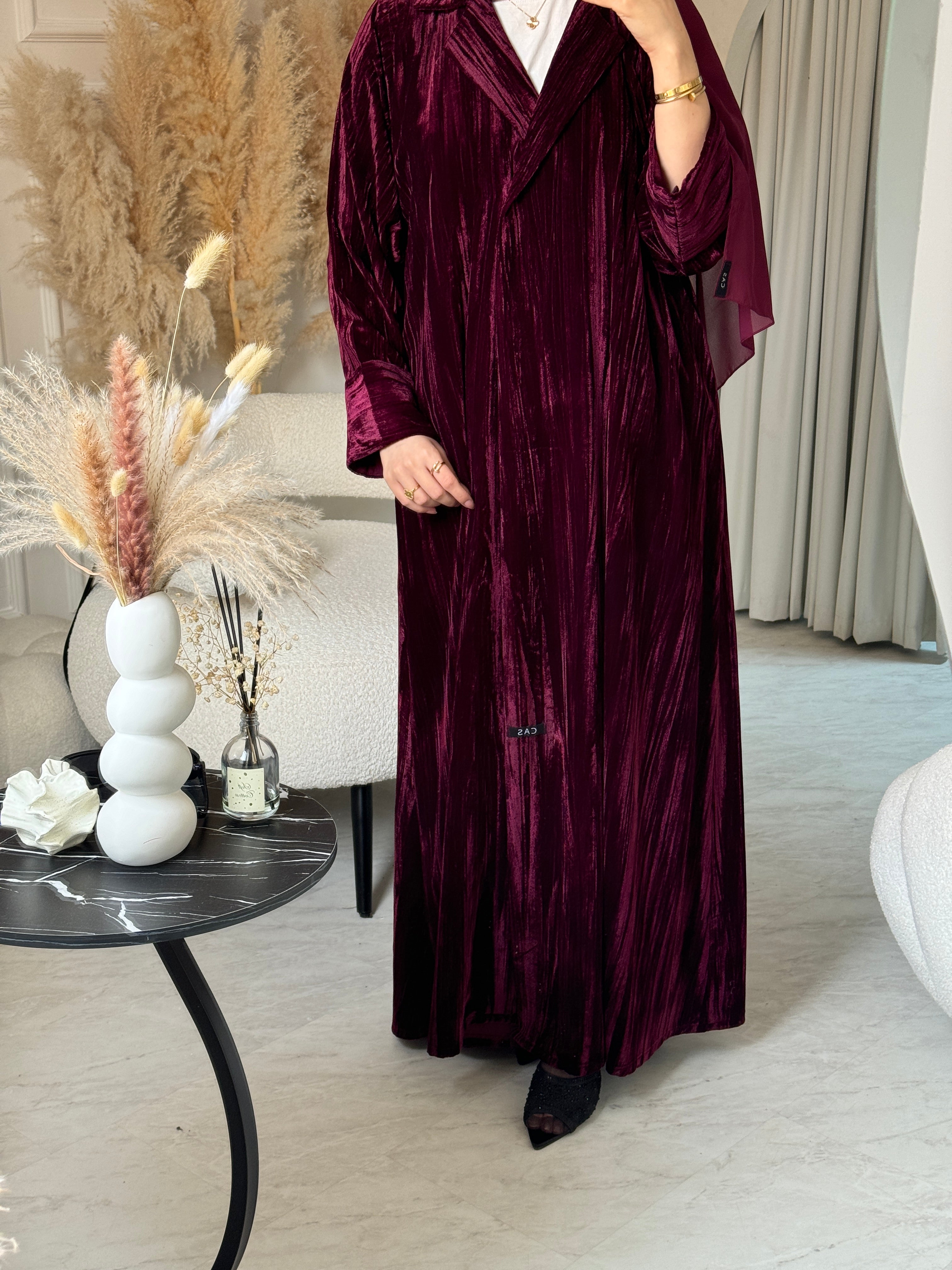 C RTW Maroon Velvet Abaya