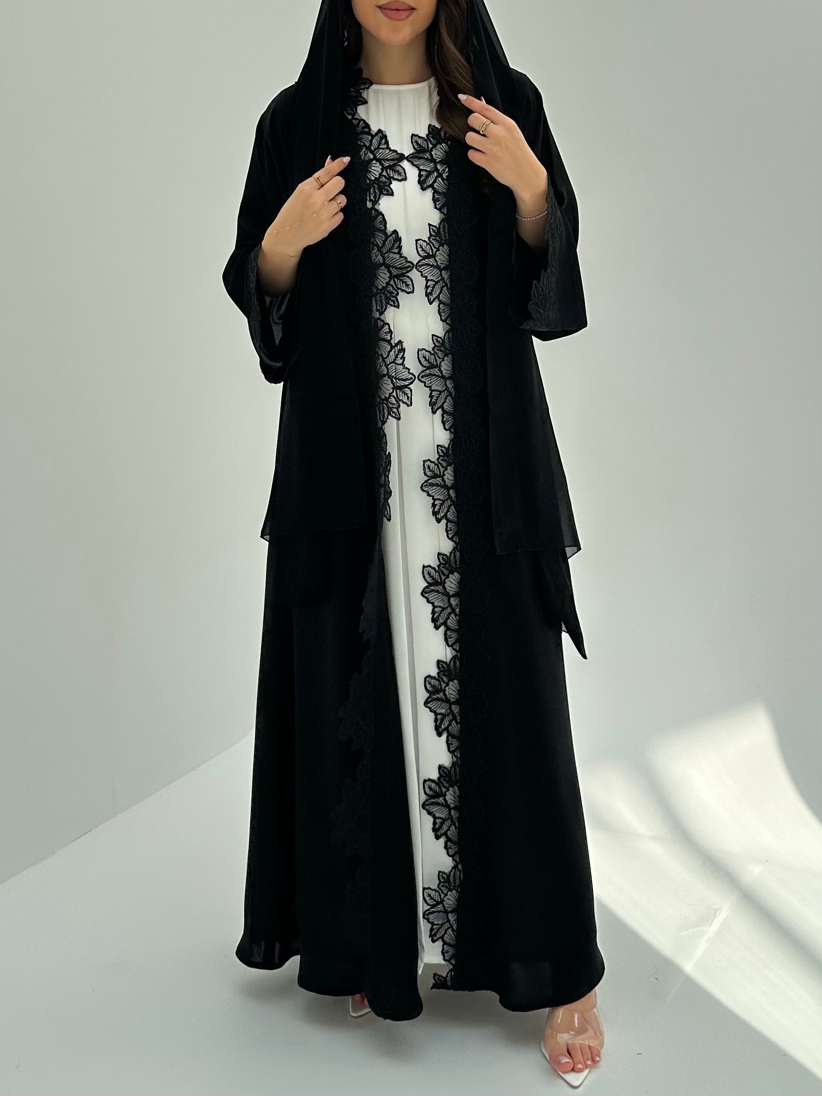 C 1865 Black Lace Abaya