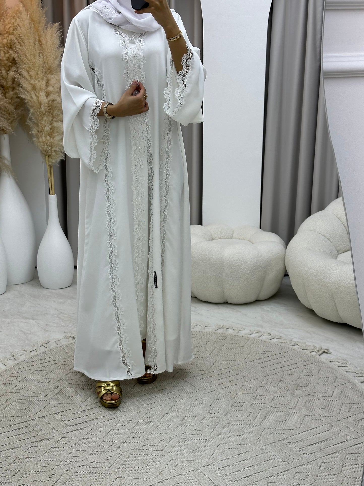 C 0196 White Lace Abaya