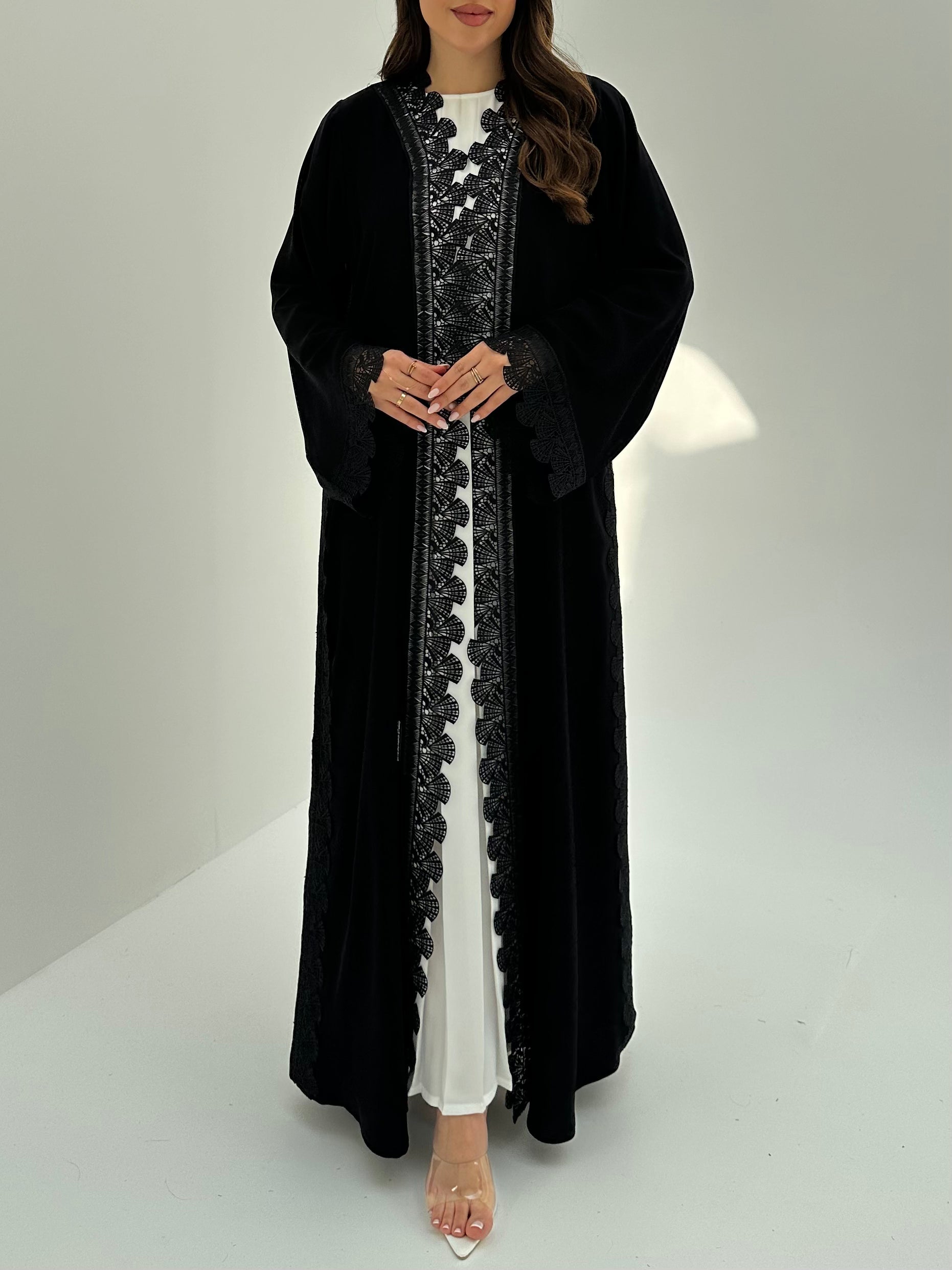C 1875 Black Lace Abaya