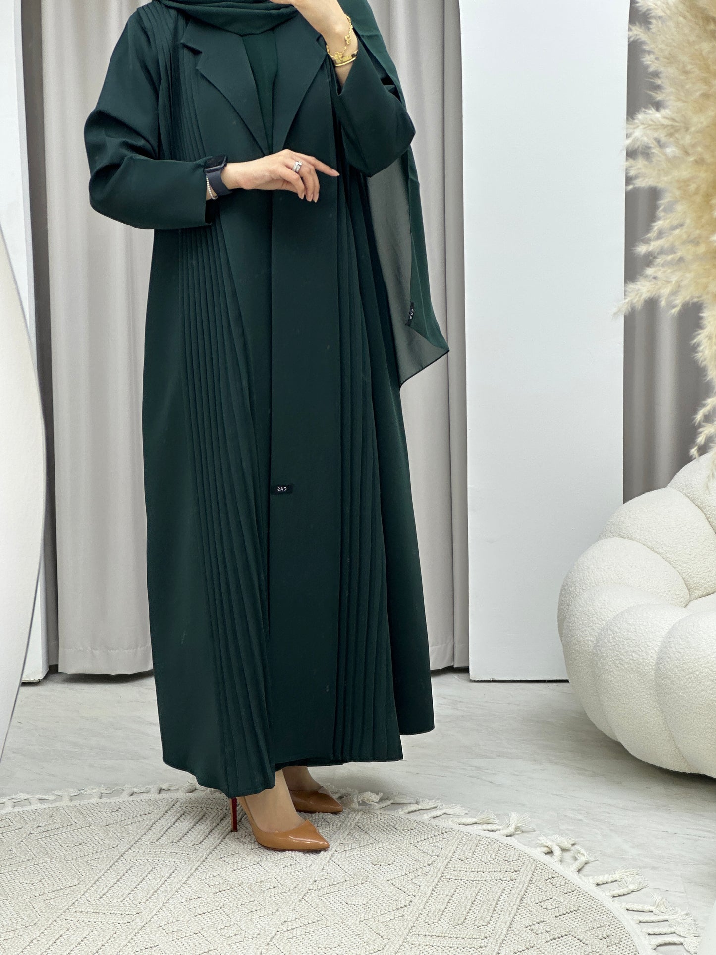 C Pleated Green Abaya Coat Set