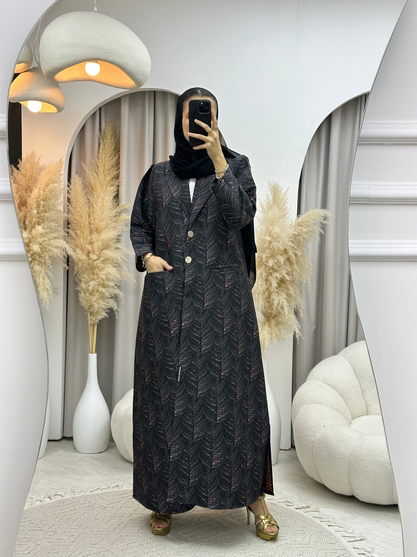 C 0004-02 Fluorescent Black Eid Abaya