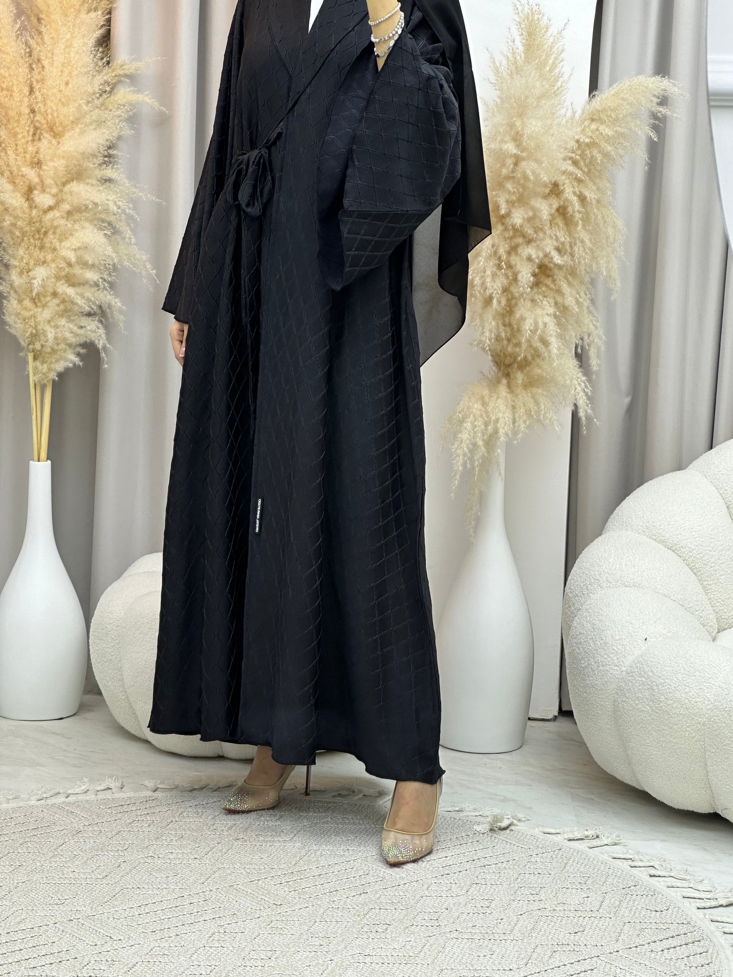 C RTW 0005-02 Black Overlap Silk Abaya