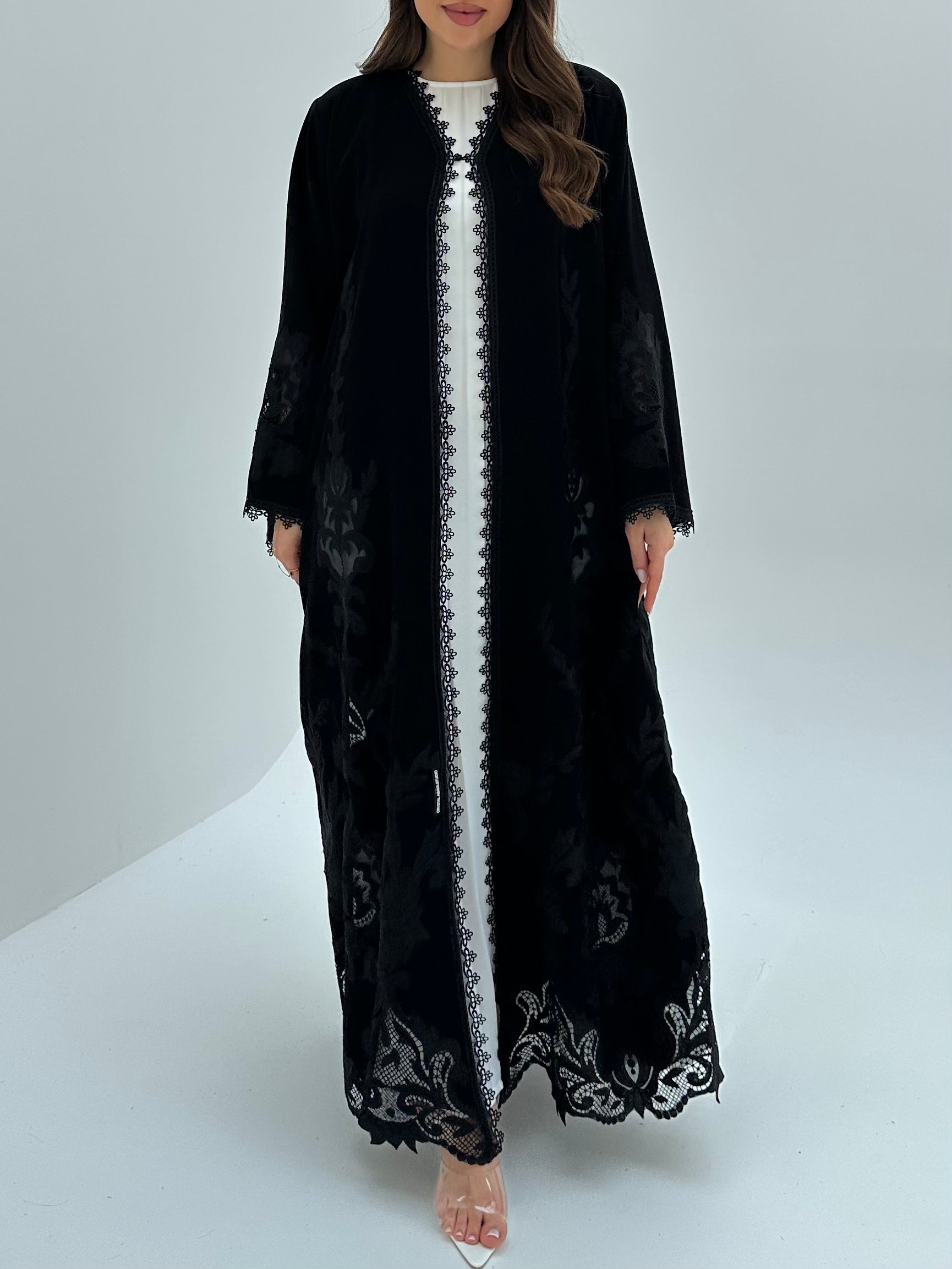 C 1879 Black Lace Abaya