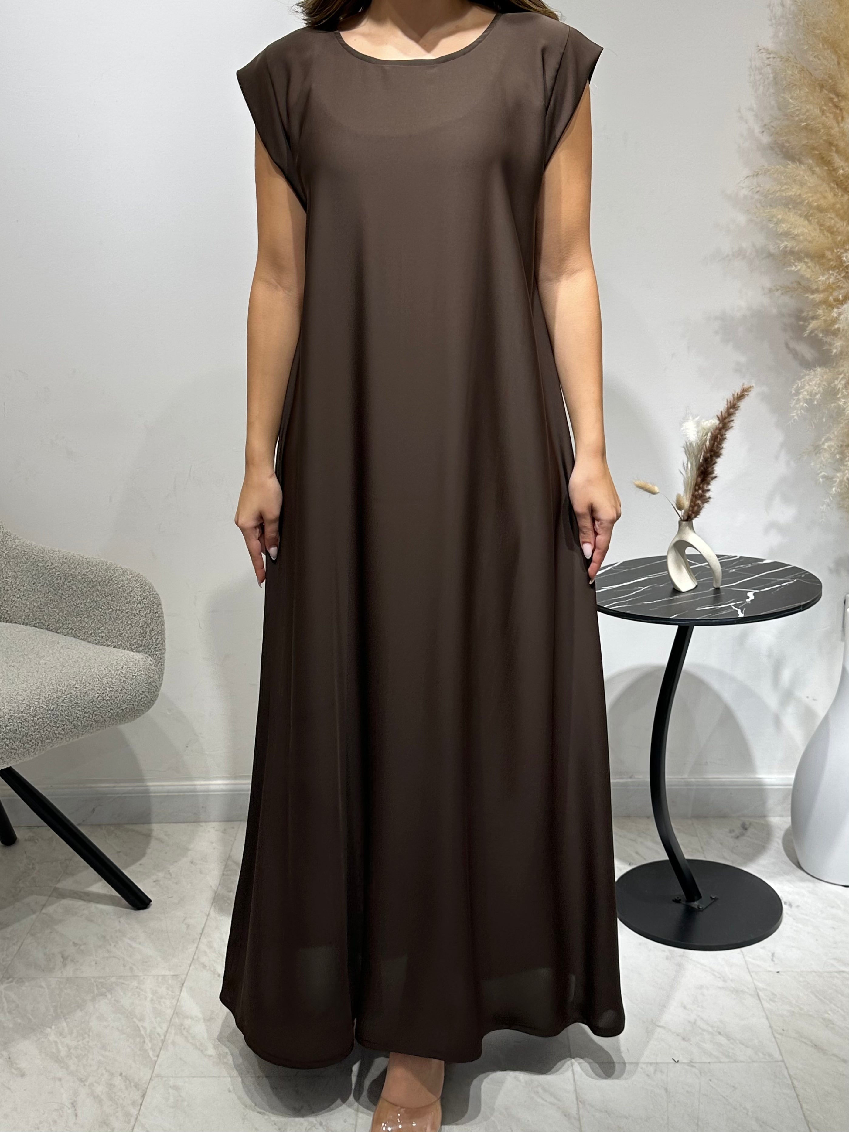 C 1597 Deep Brown Lace Abaya