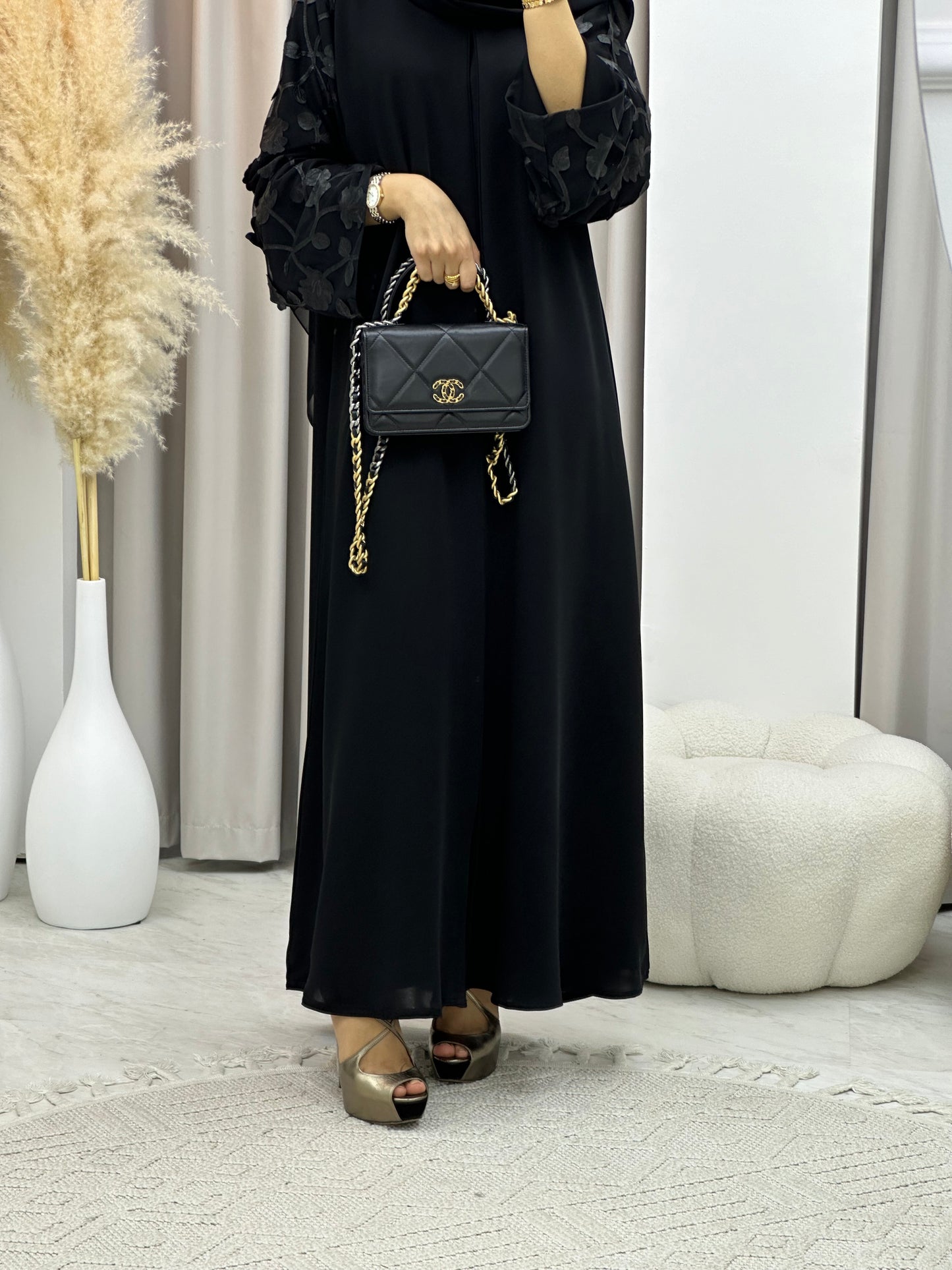 C 0210 Black Abaya