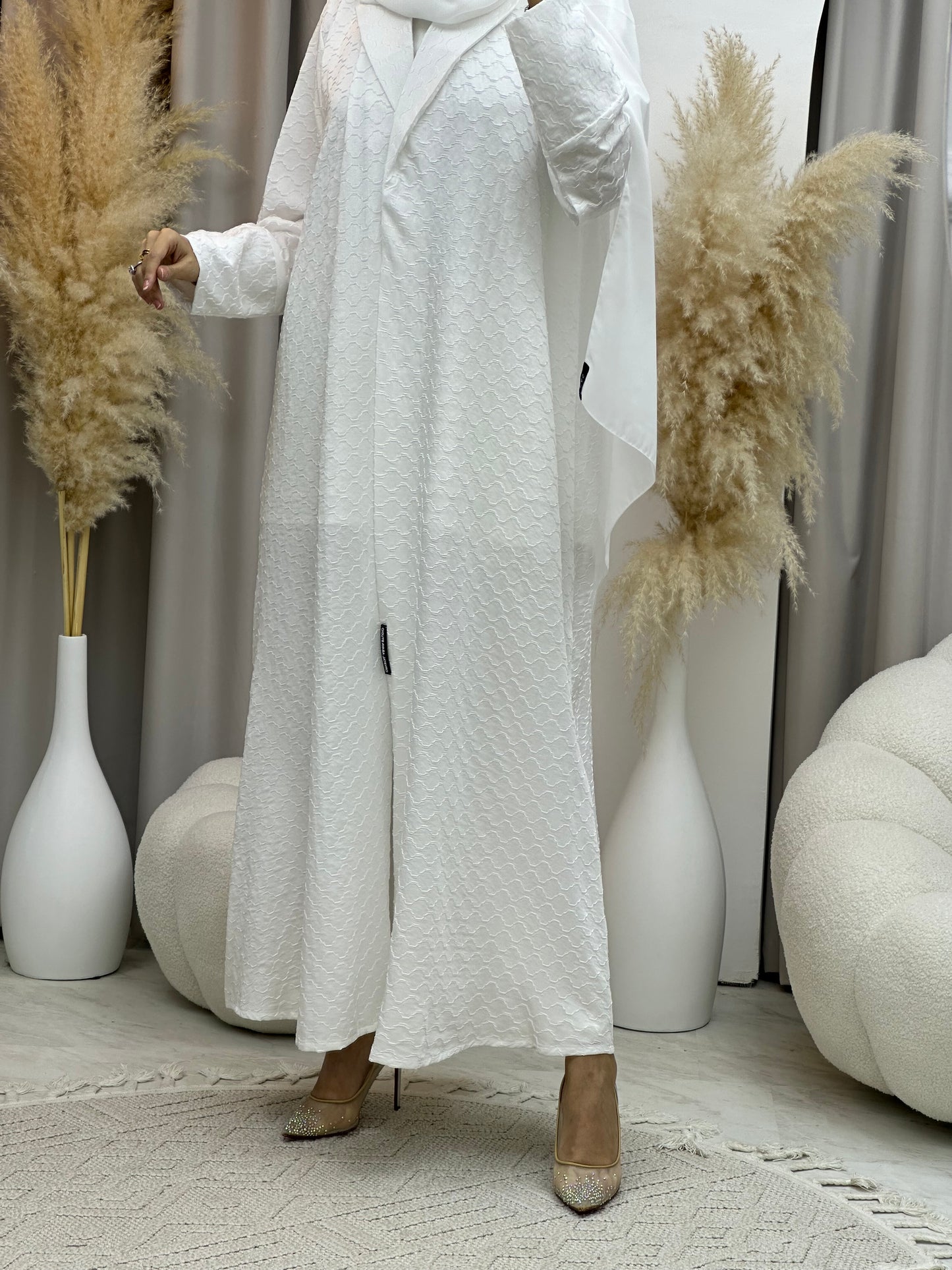 C RTW 0006-01 White Coat Silk Eid Abaya