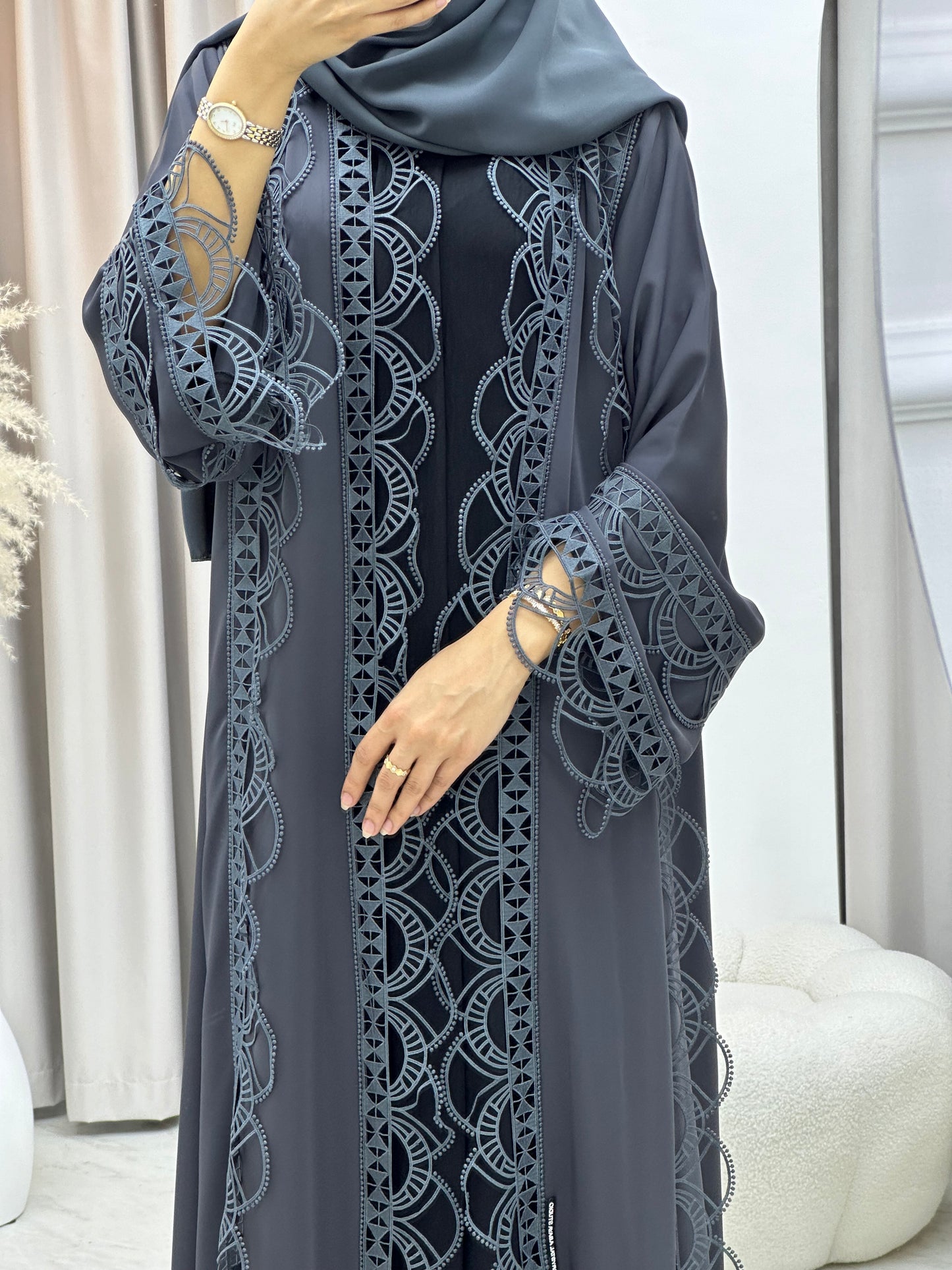 C 0218 Grey Lace Abaya