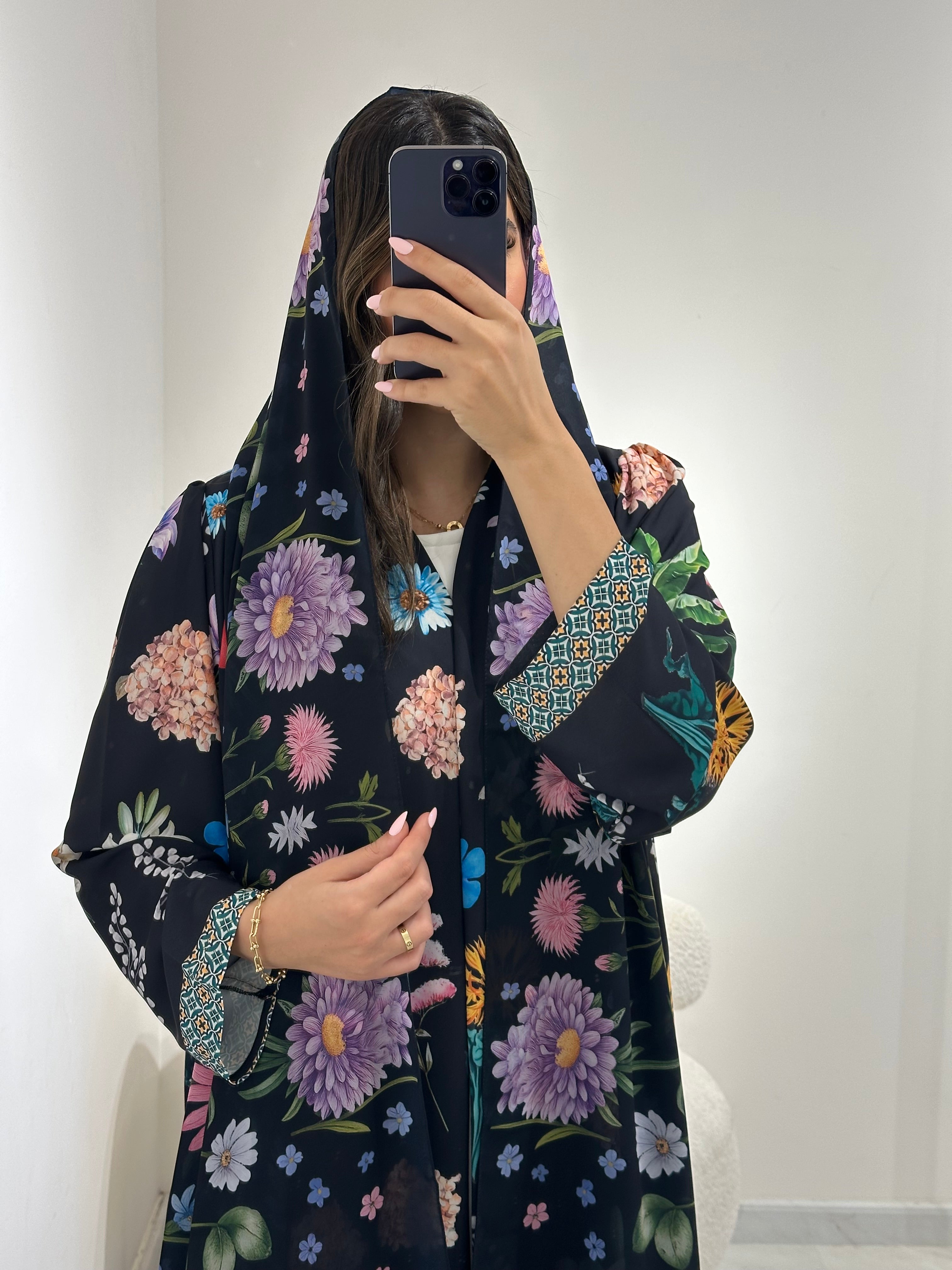 C 1365 Black Floral Printed Abaya