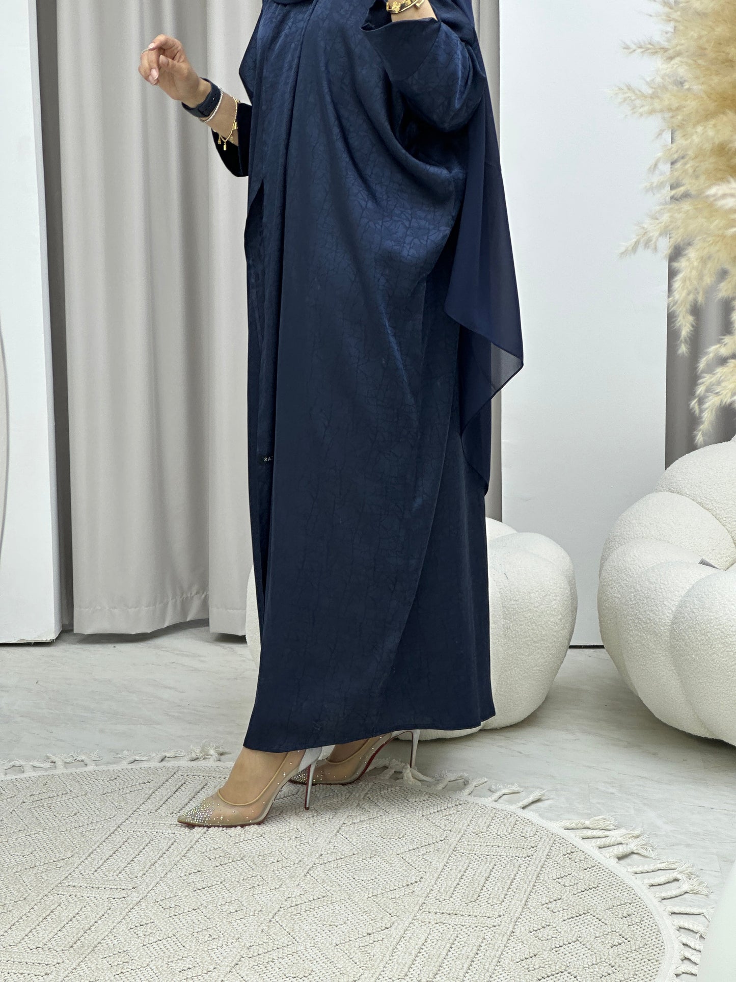 C RTW Web Blue Bisht Abaya