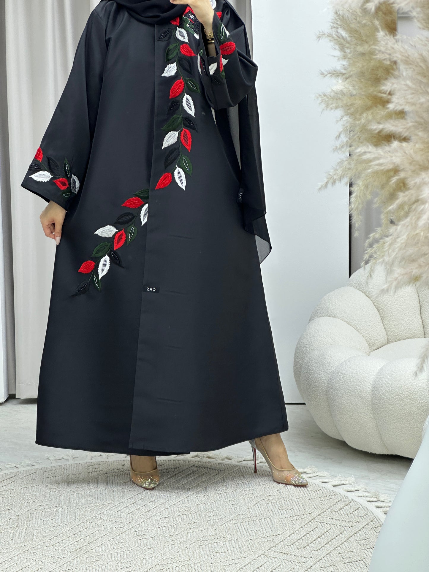 C Emirati National Day Abaya Set 02