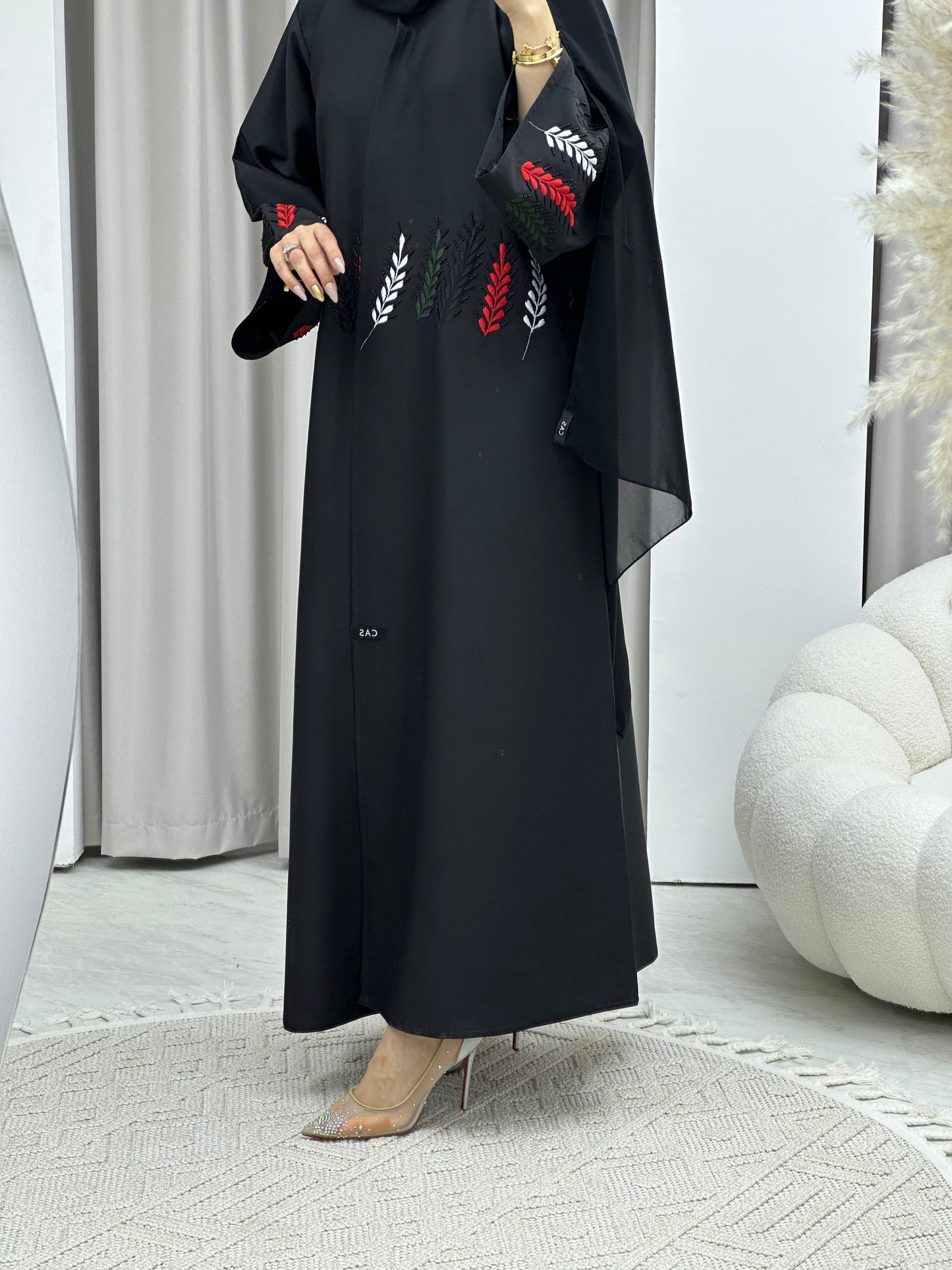 C RTW Emirati National Day Abaya Set 03
