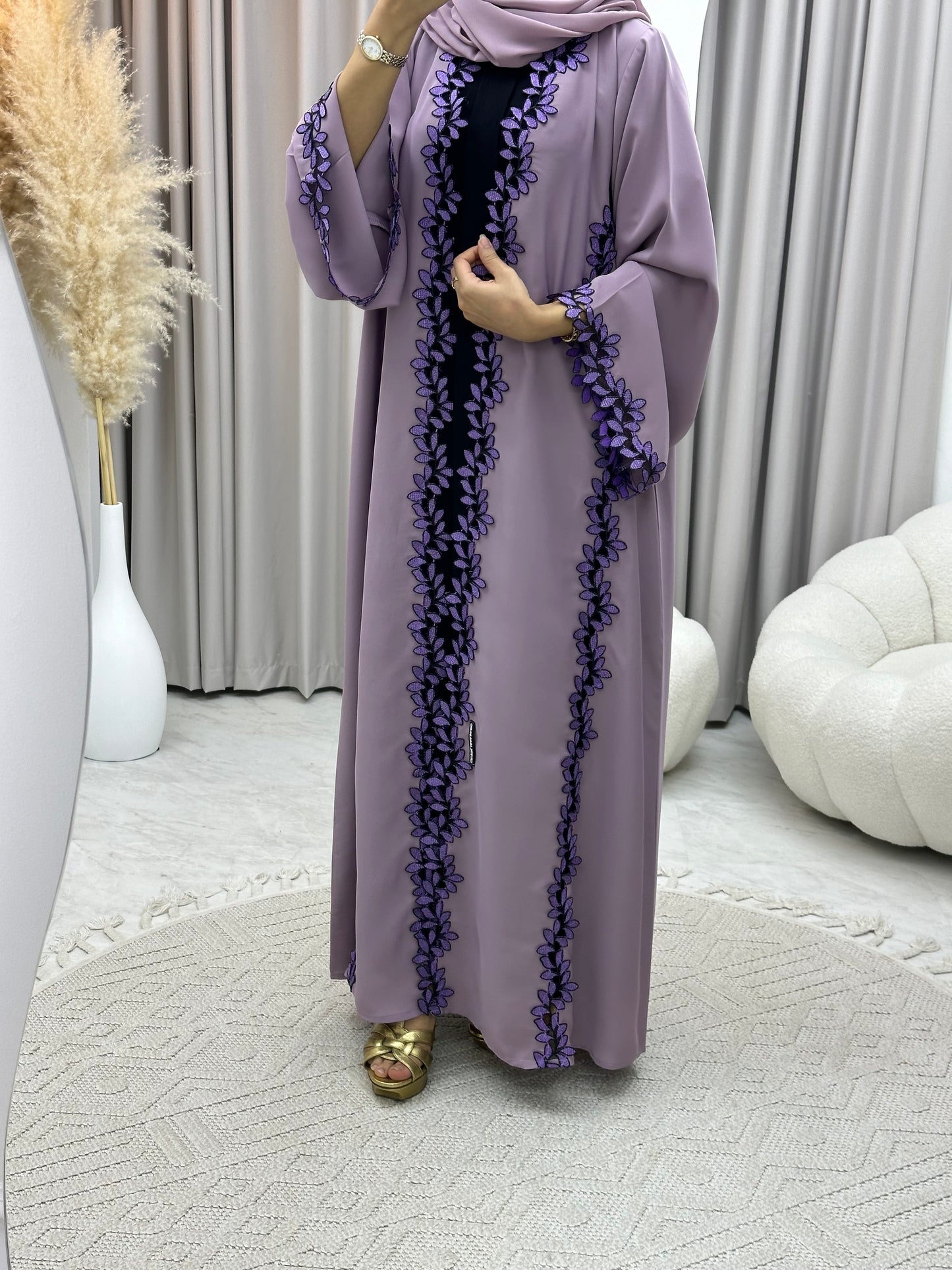 C 0217-01 Purple Floral Lace Abaya