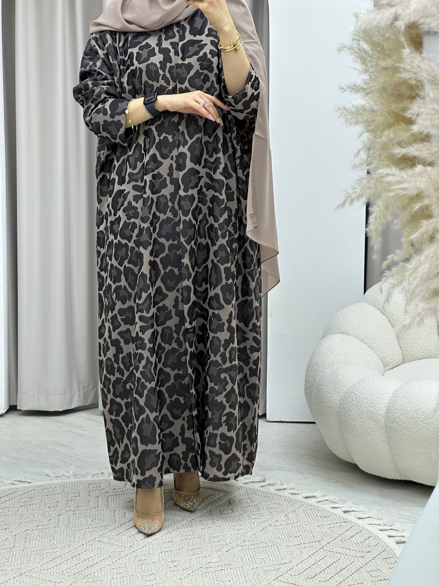 C Leopard Print Beige Winter Abaya