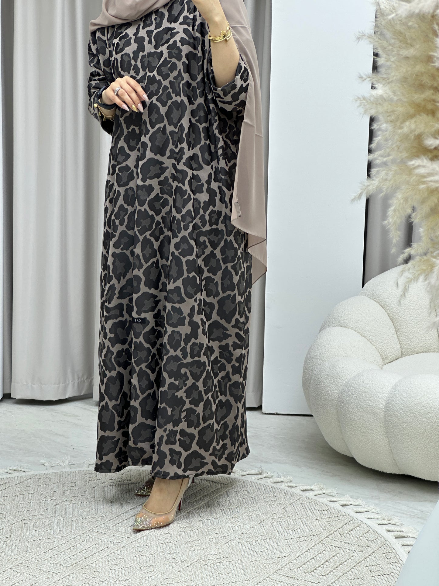 C Leopard Print Beige Winter Abaya