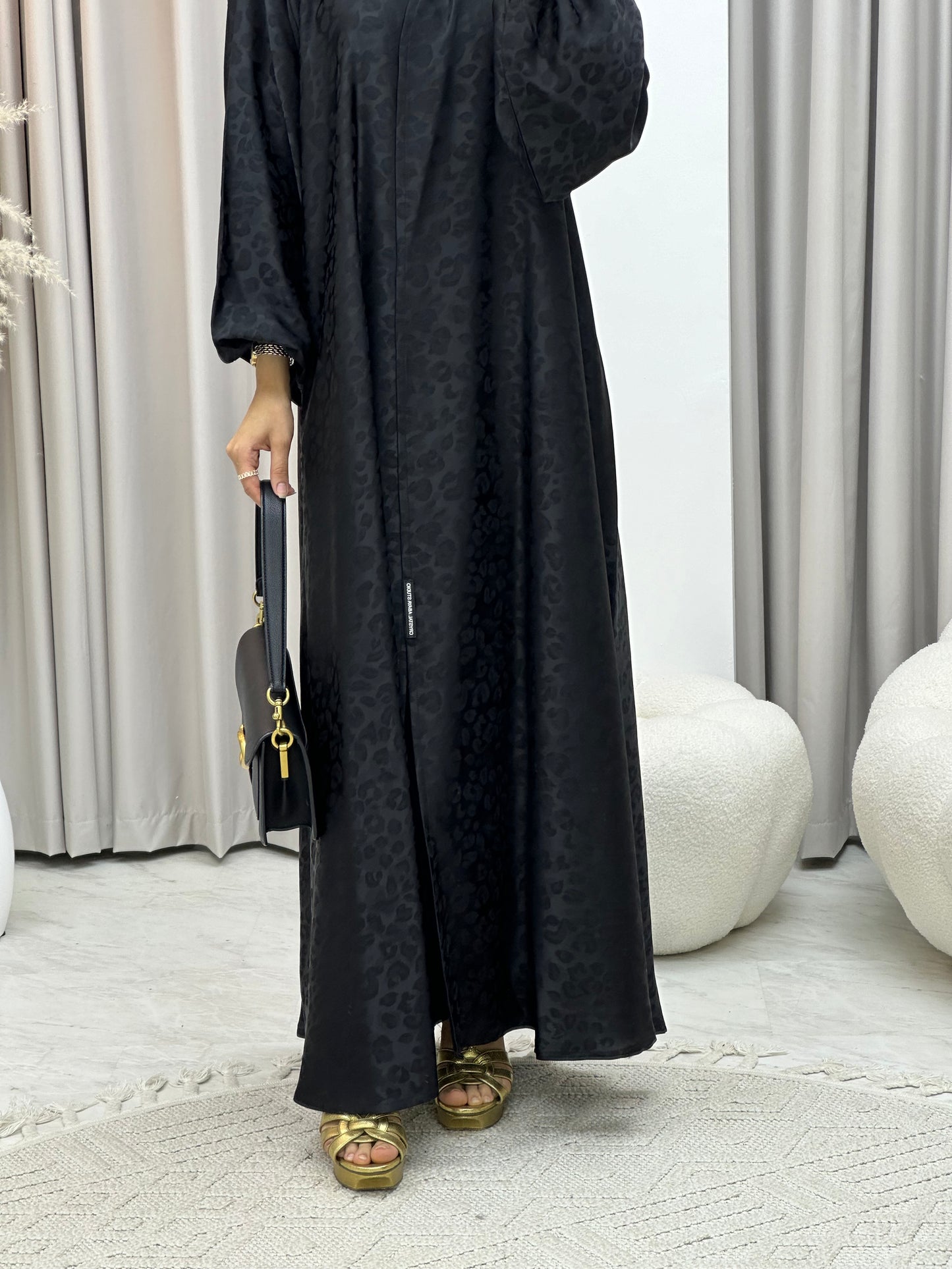 C 0209 Black Abaya