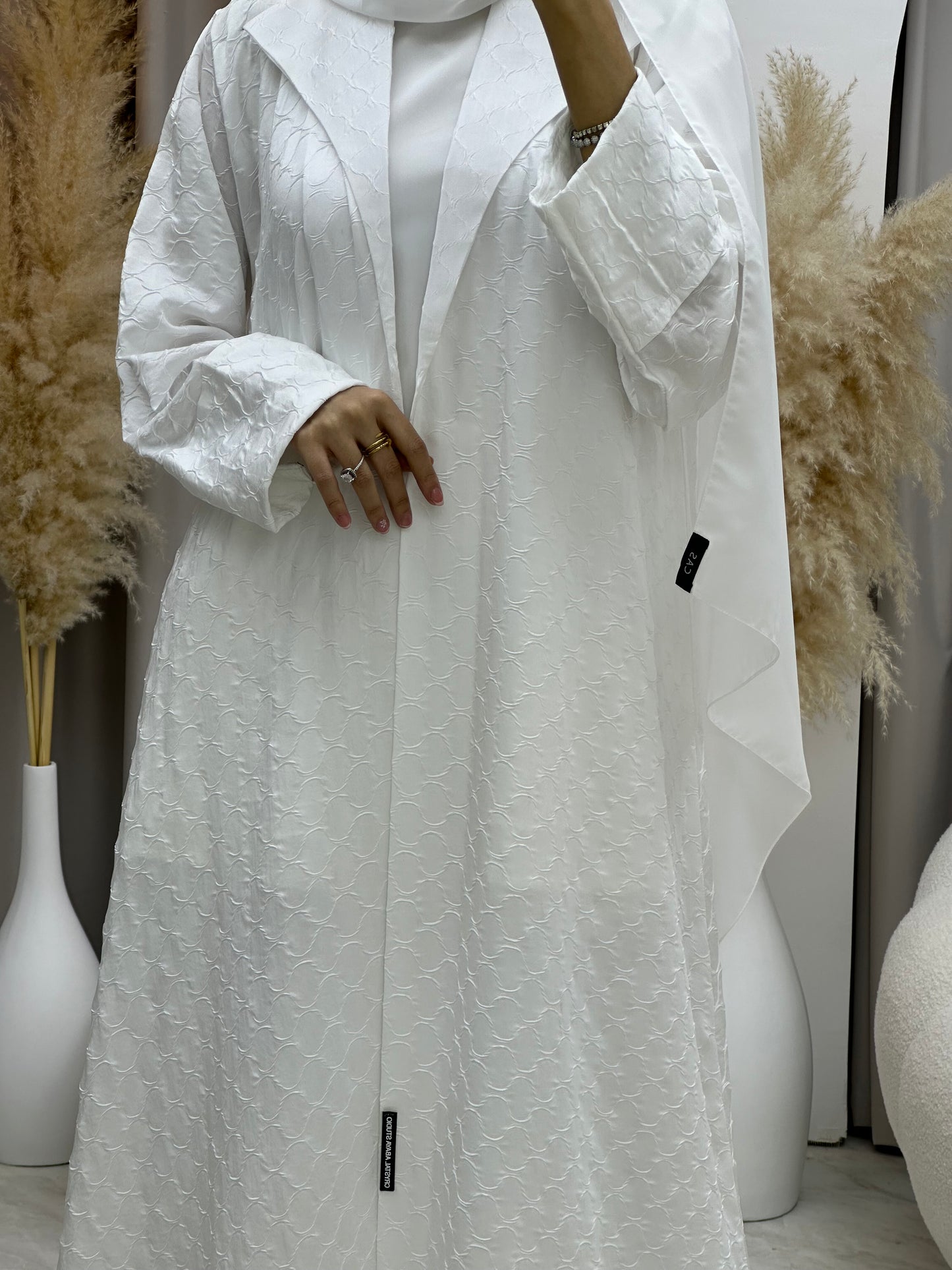 C 0007-06 White Coat Silk Eid Abaya 02