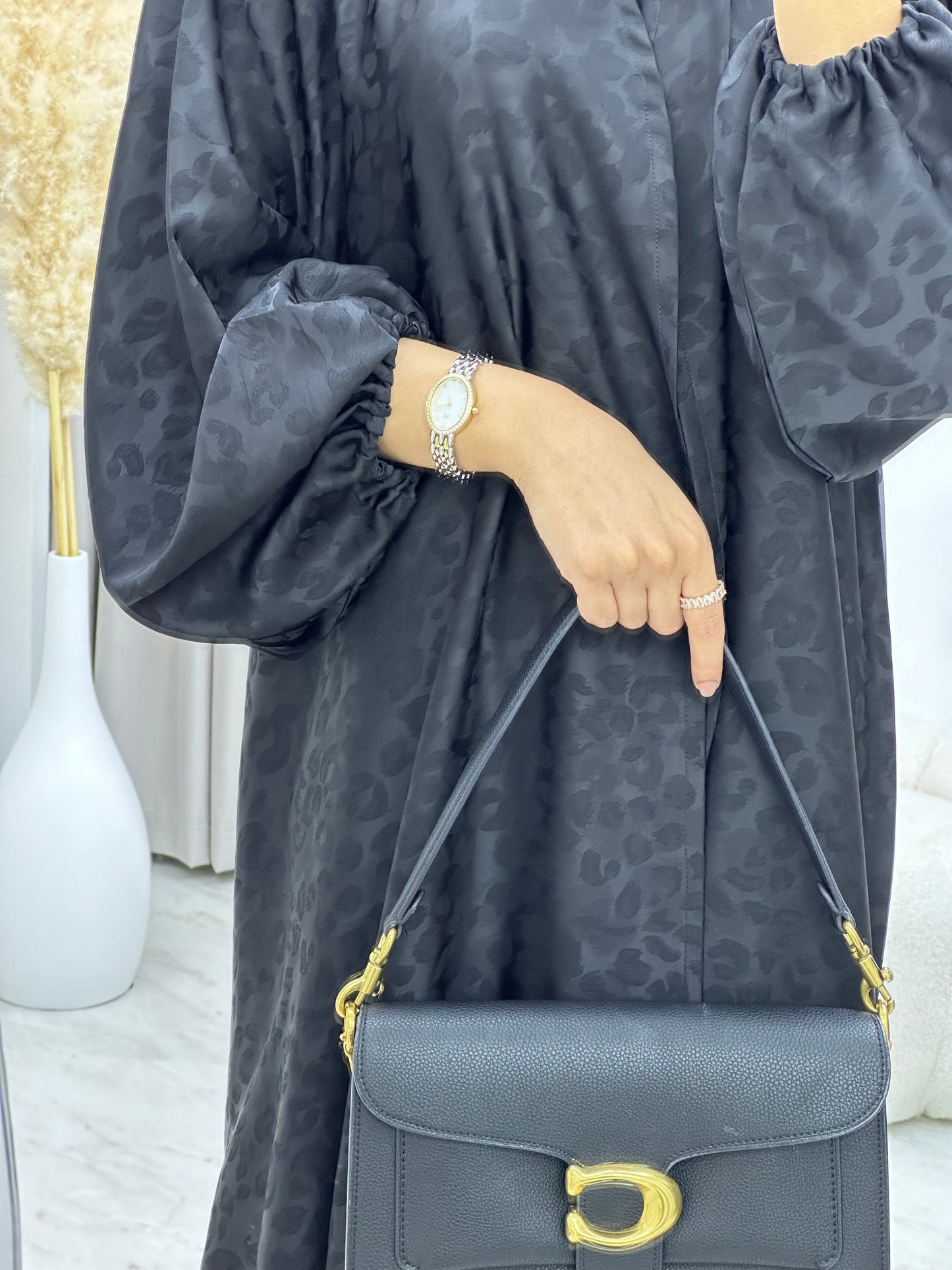 C 0209 Black Abaya