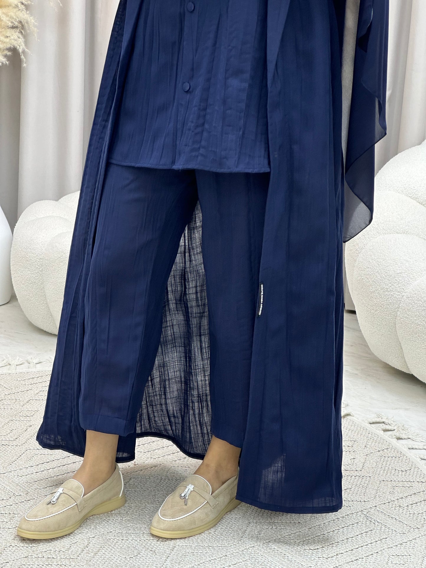 C 0008-01 Blue Summer Pleated Linen Travel Set