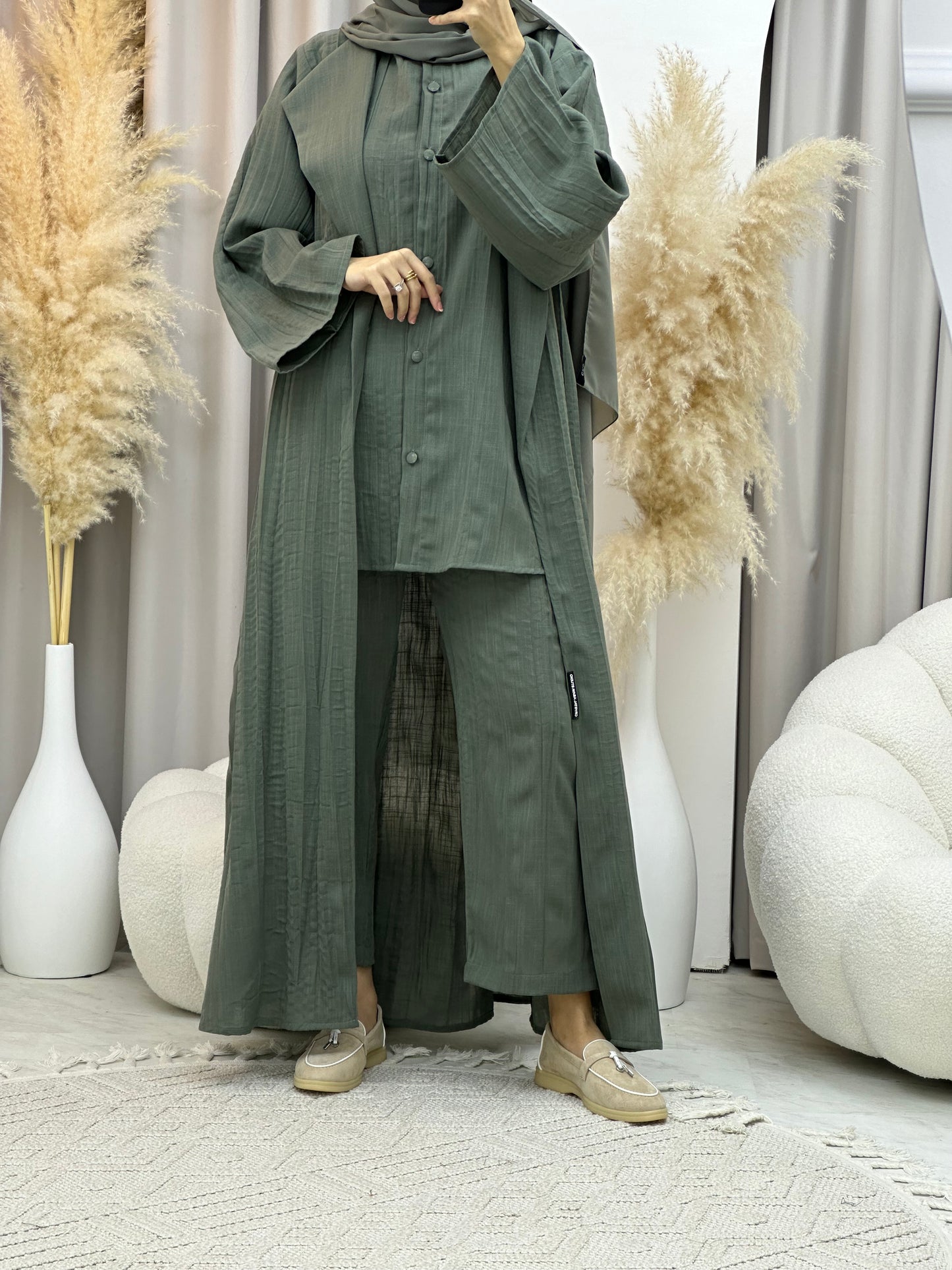 C 0008-06 Green Summer Pleated Linen Travel Set