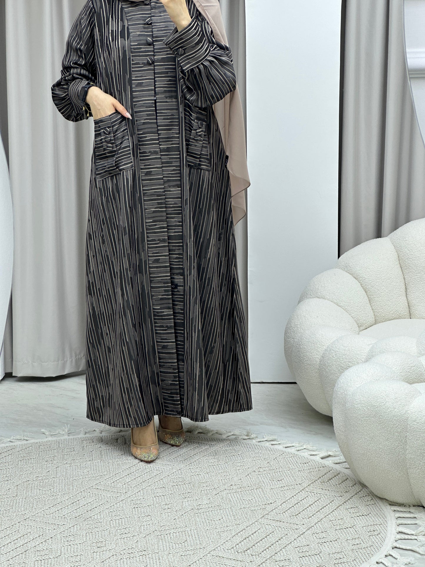 C RTW Stripe Print Beige Abaya