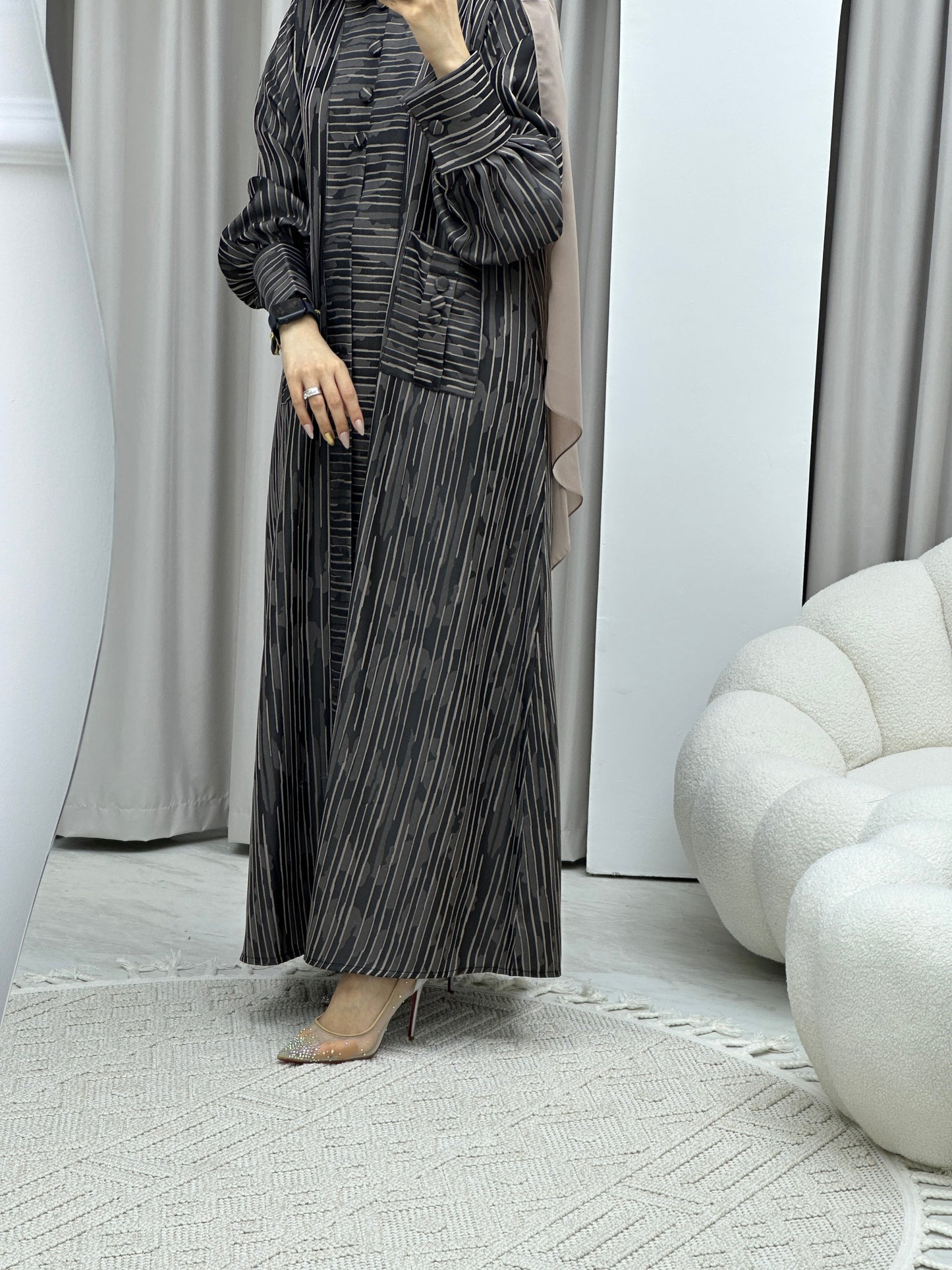 C RTW Stripe Print Beige Abaya