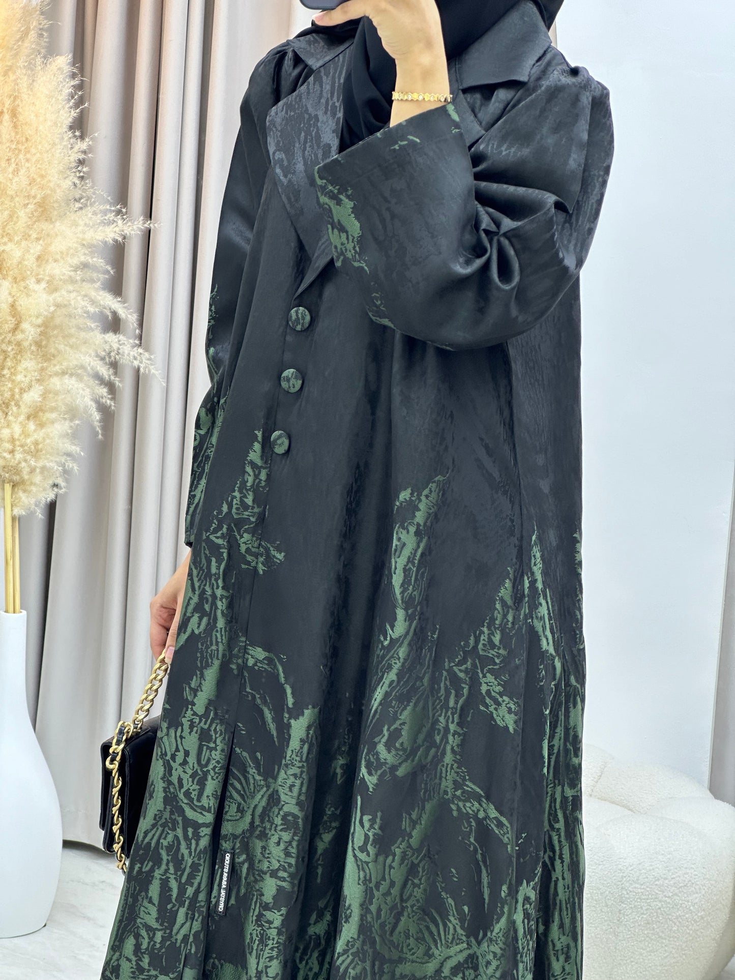 C RTW 0218-02 Light Green Kloosh Abaya