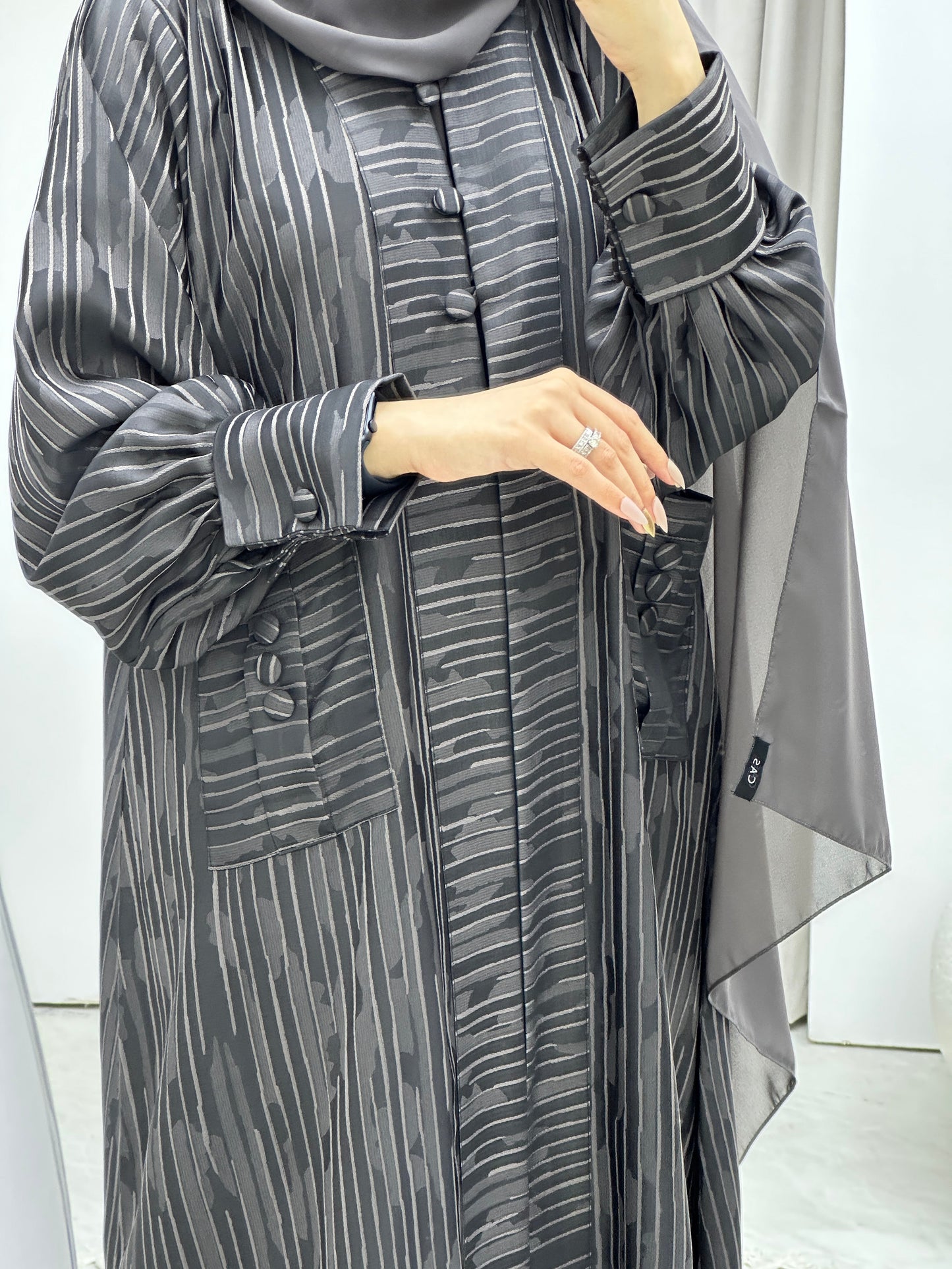 C RTW Stripe Print Grey Abaya