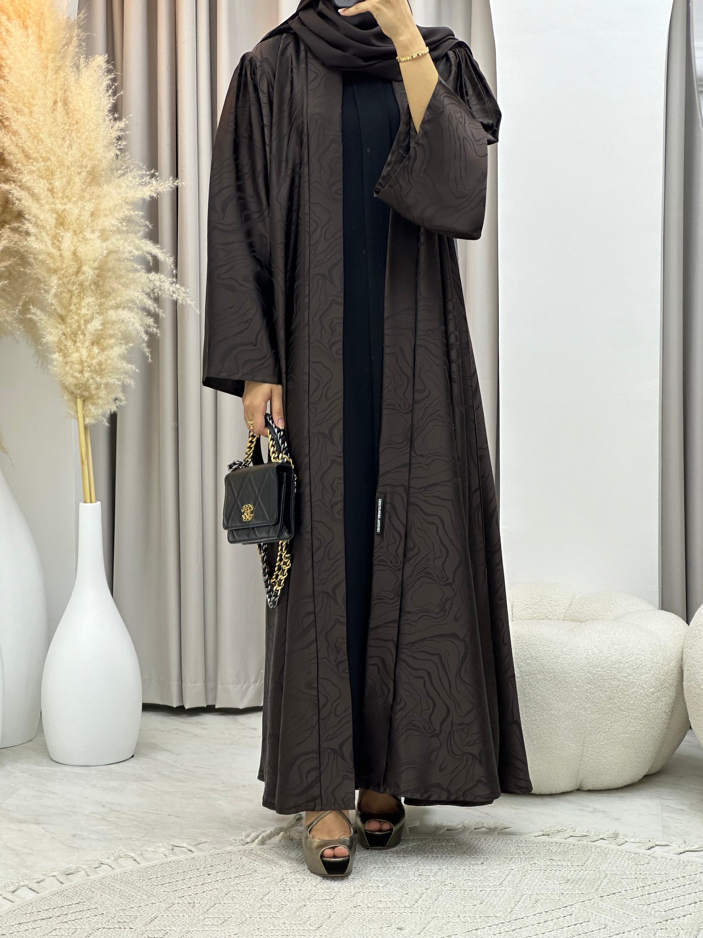 C RTW 0219-02 Brown Curves Abaya