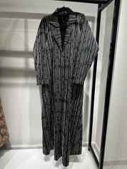 C 1360-02 Black White Coat Abaya