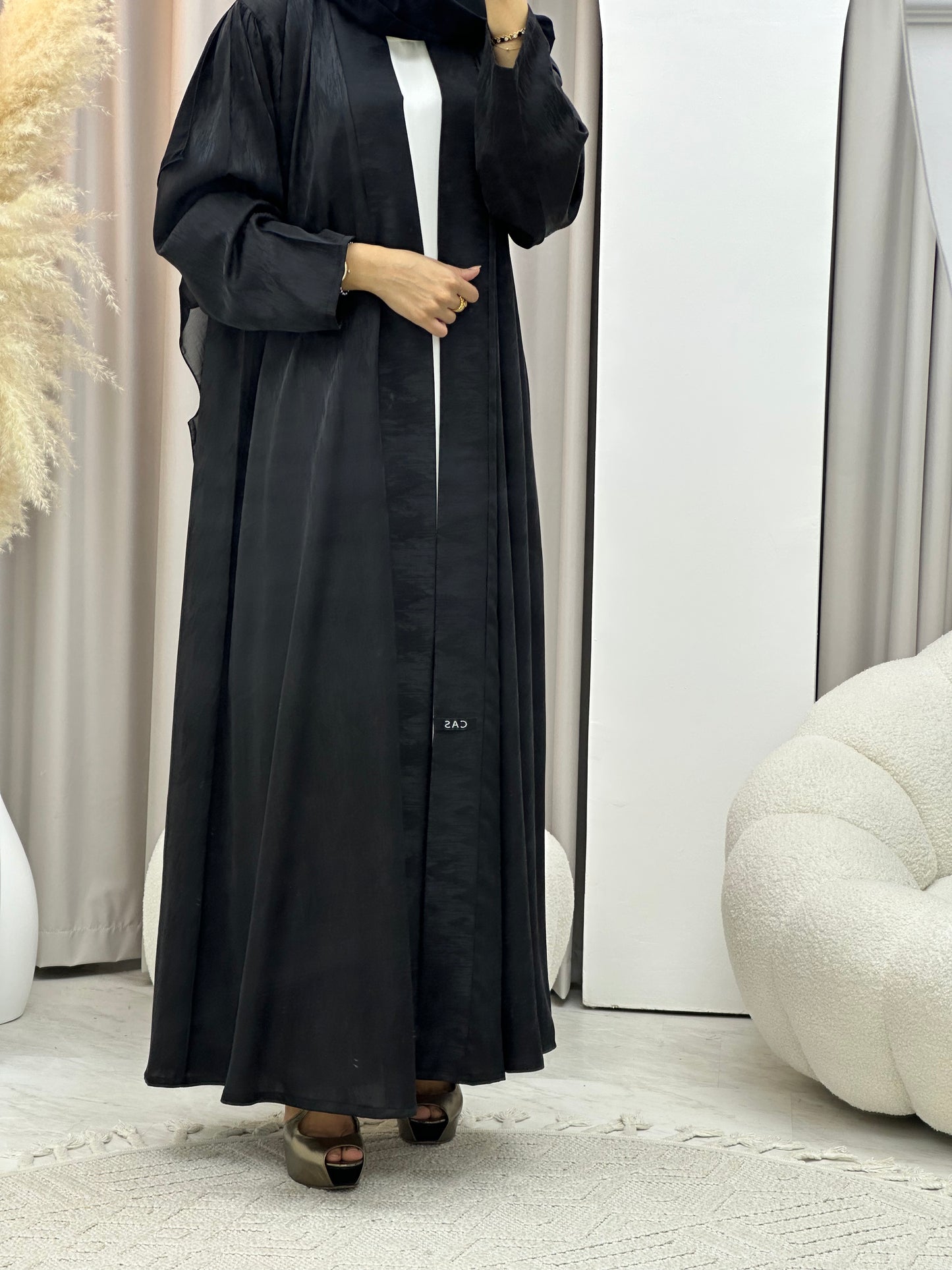 C 0409-01 Black Printed Abaya