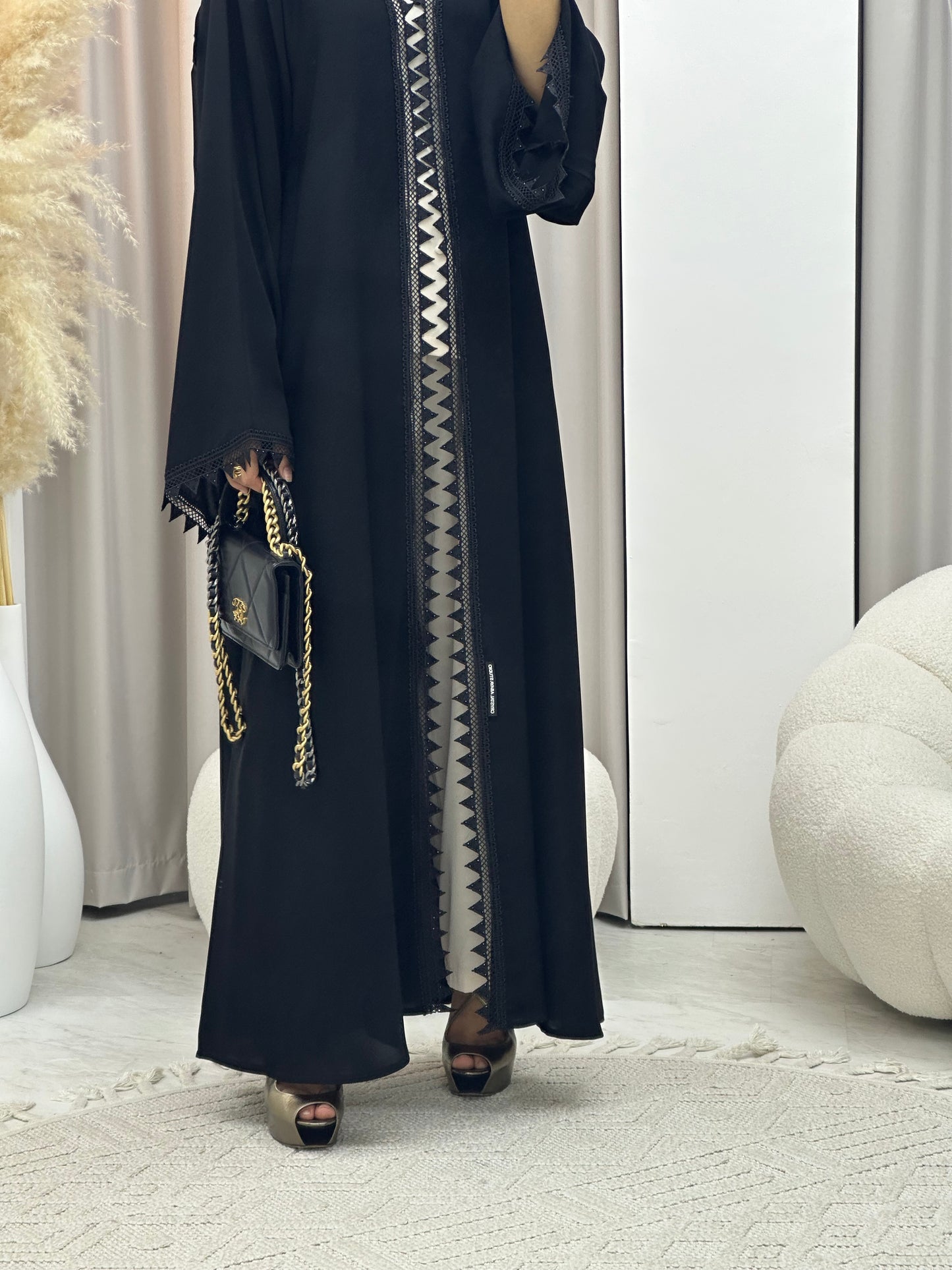 C 0410 Black Lace Abaya