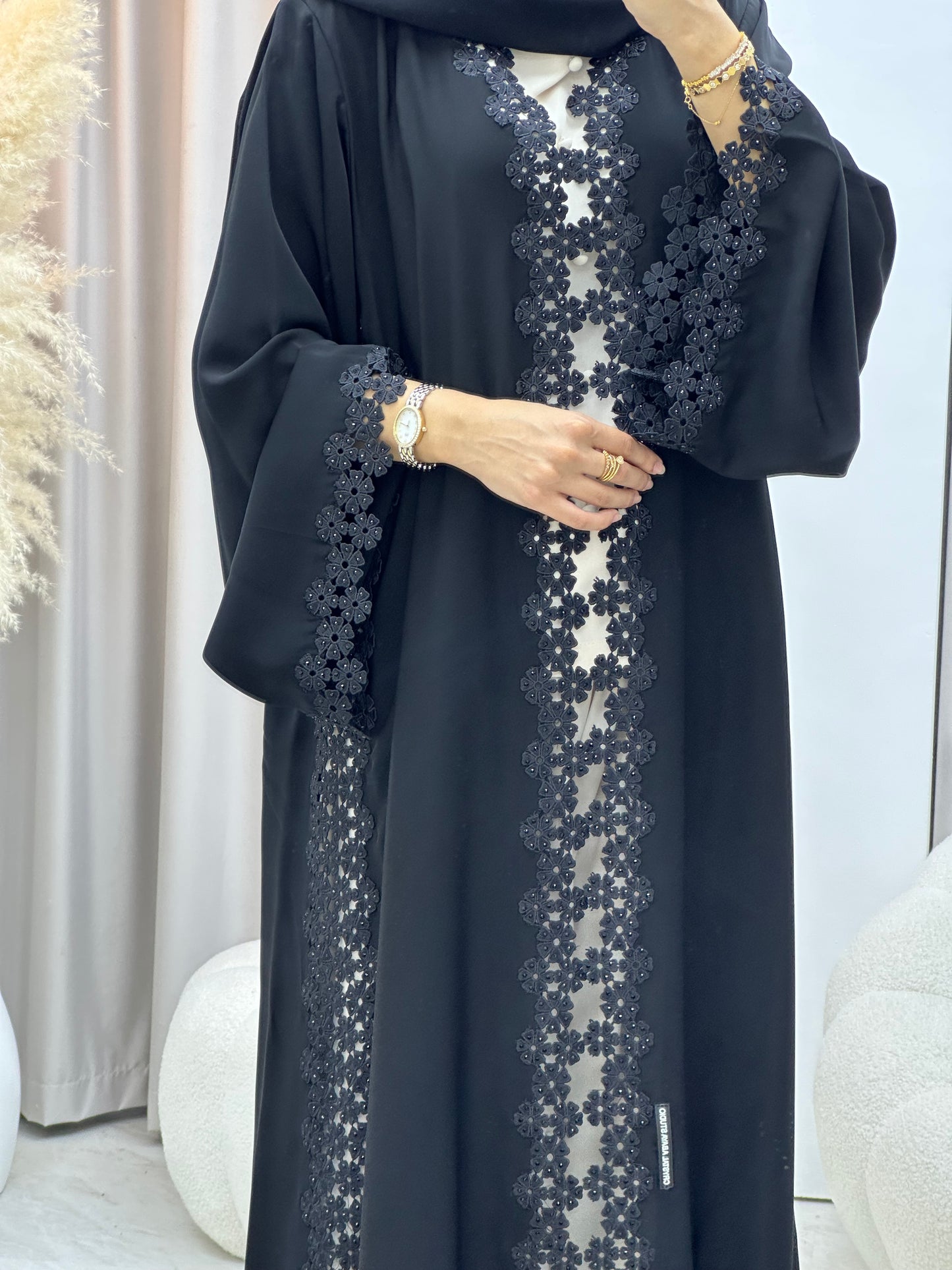 C 0413 Black Lace Abaya