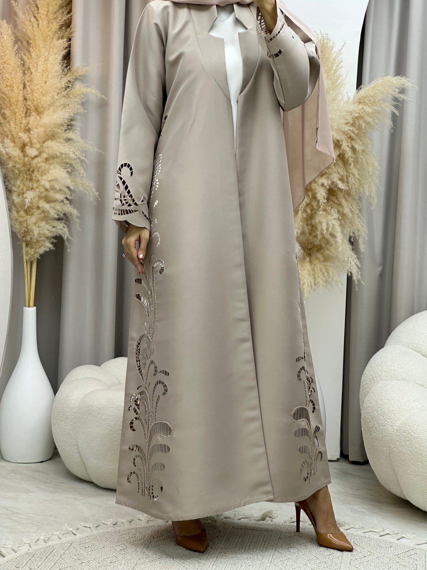 C RTW 0019 Beige Lasercut Eid Abaya