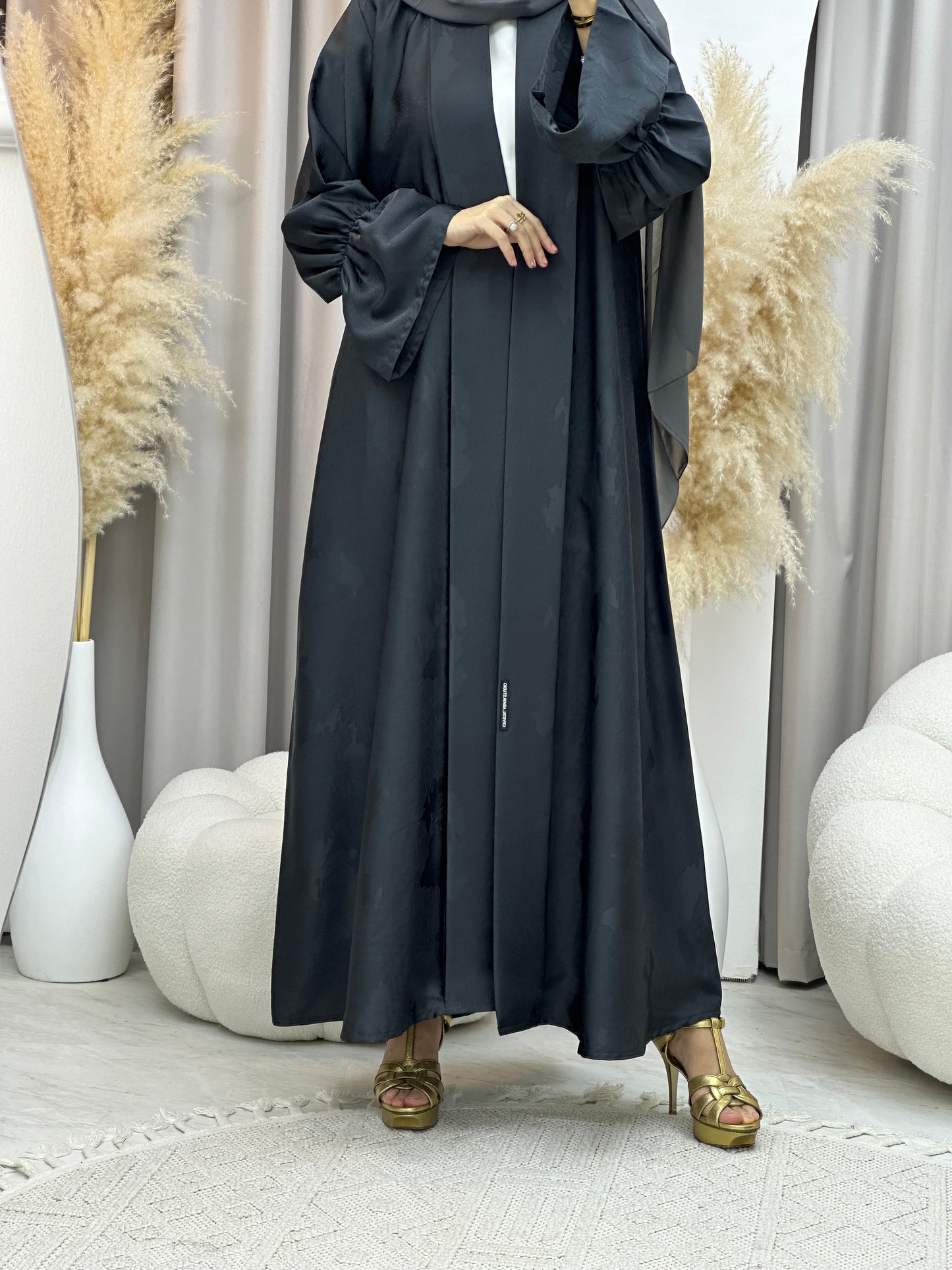 C 0020-01 Grey Floral Eid Abaya