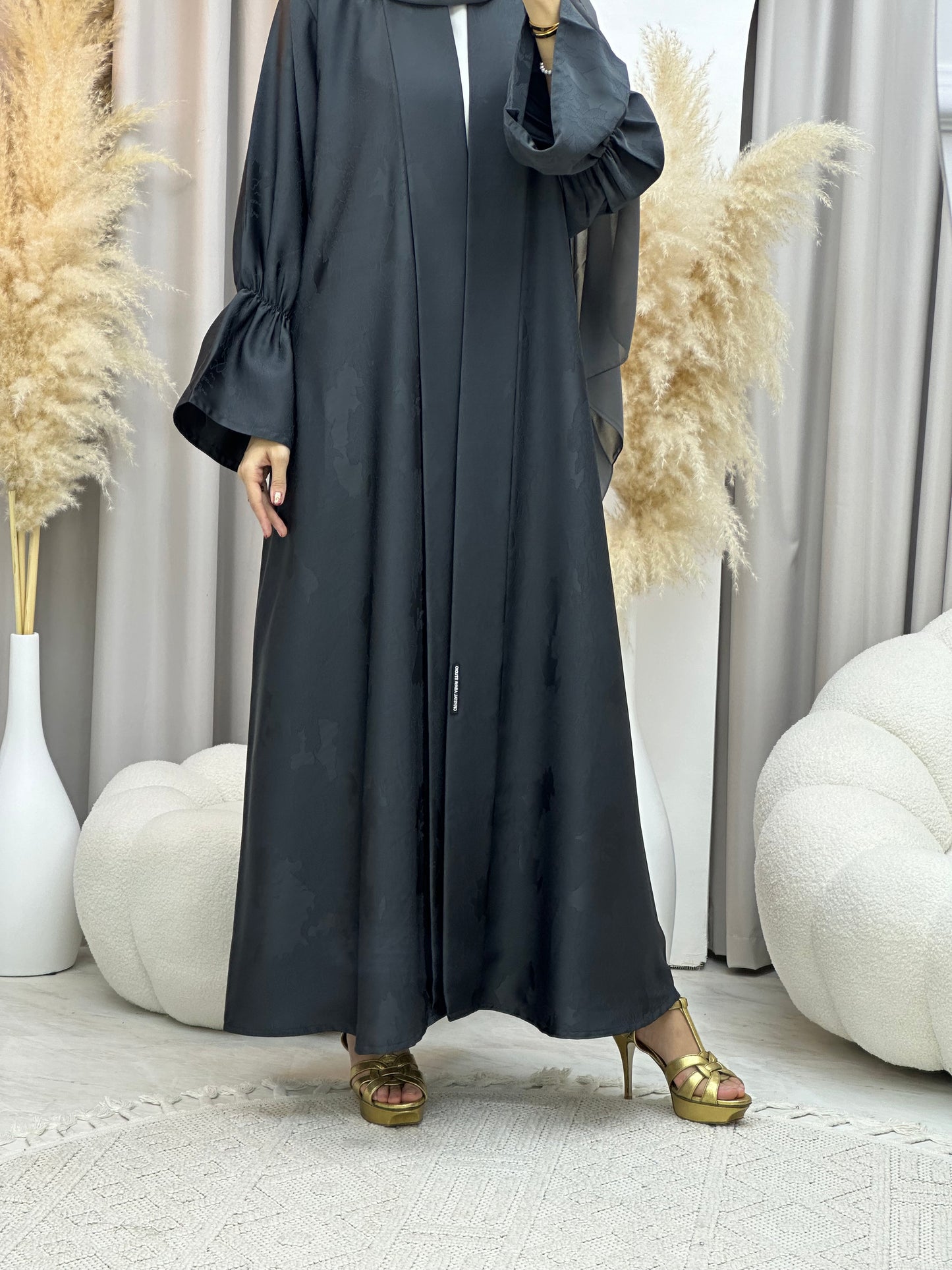 C 0020-01 Grey Floral Eid Abaya