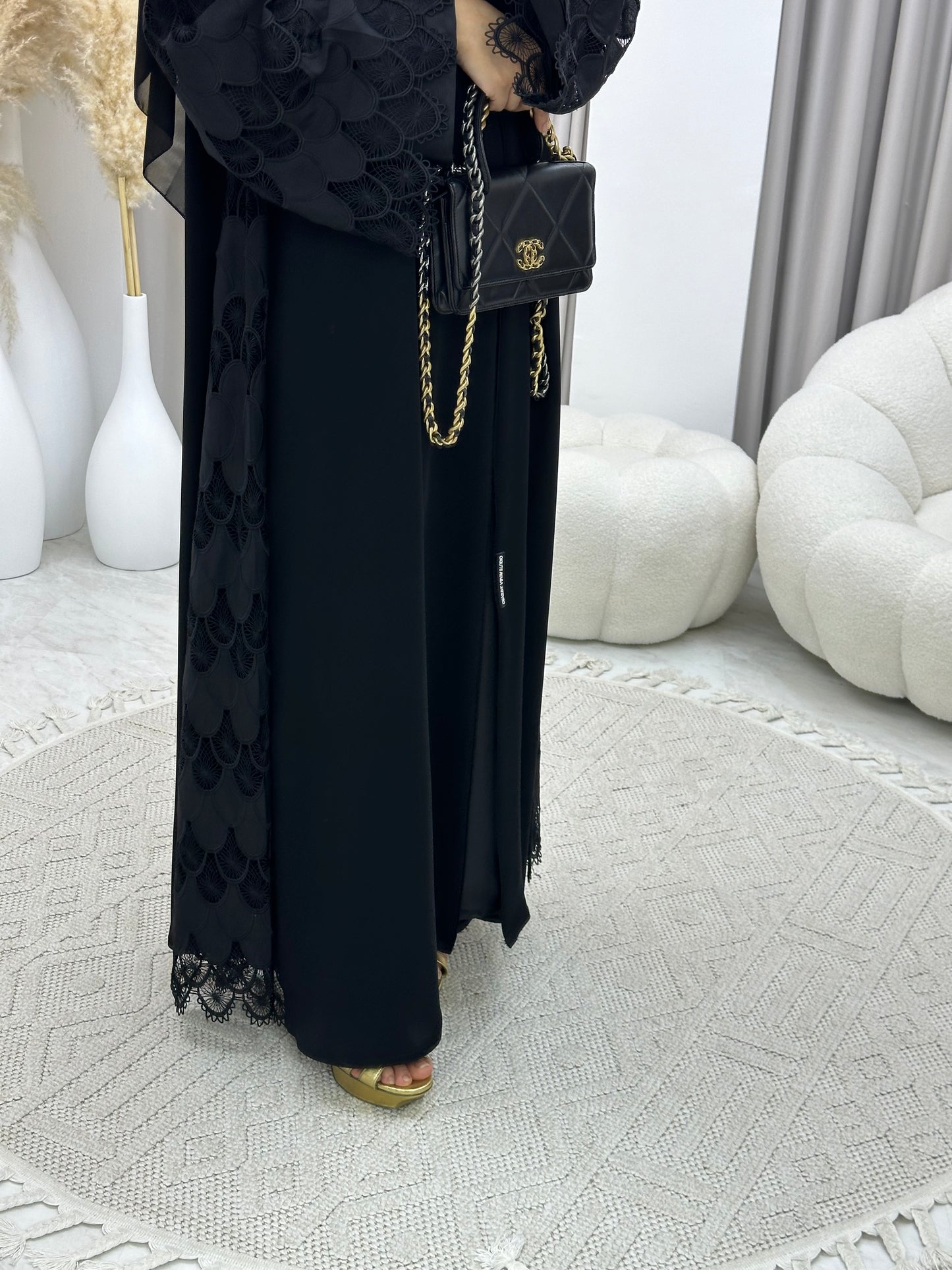 C 0223-01 Black Lace Abaya