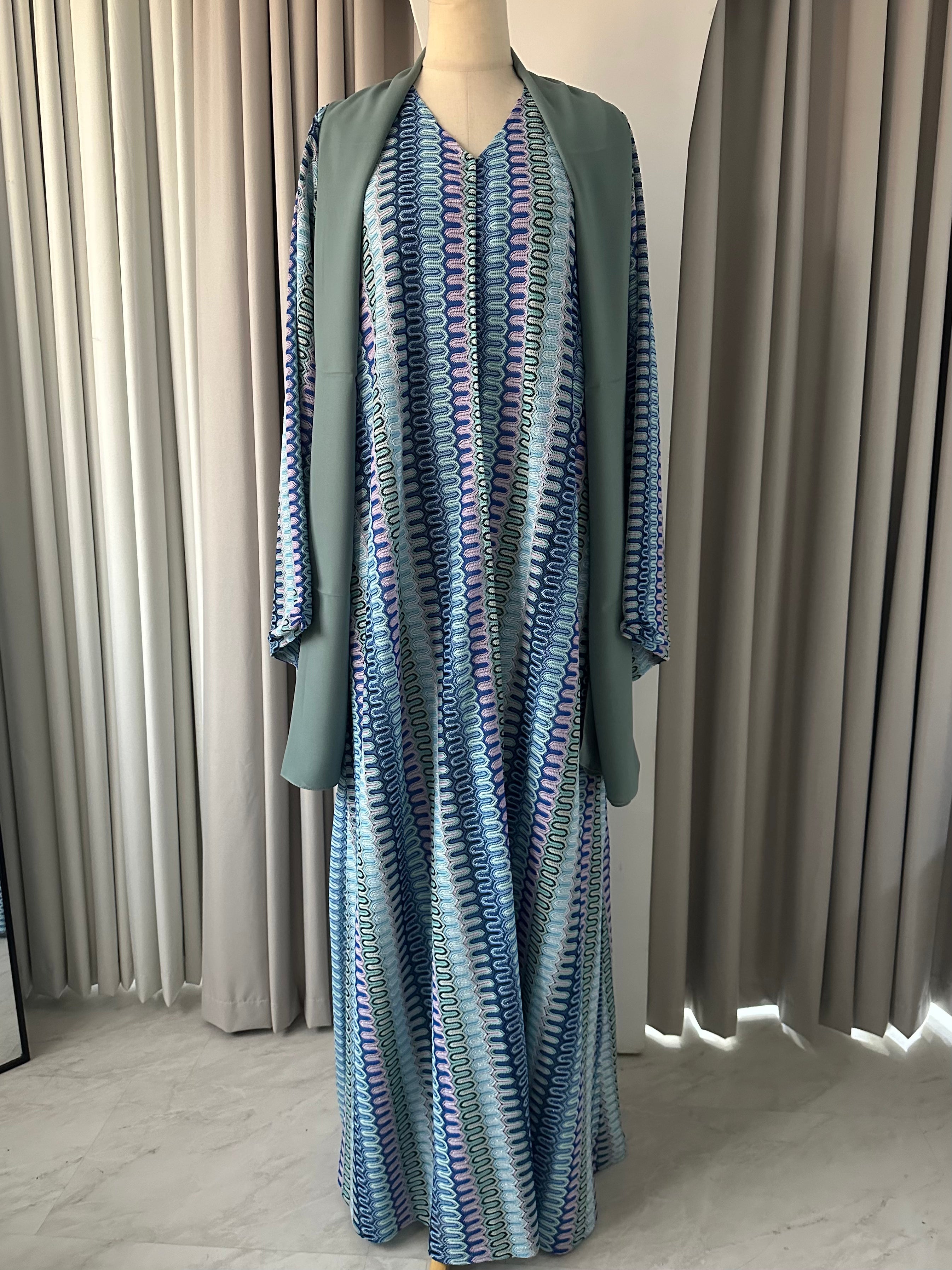 C 1600 Blue Wave Abaya