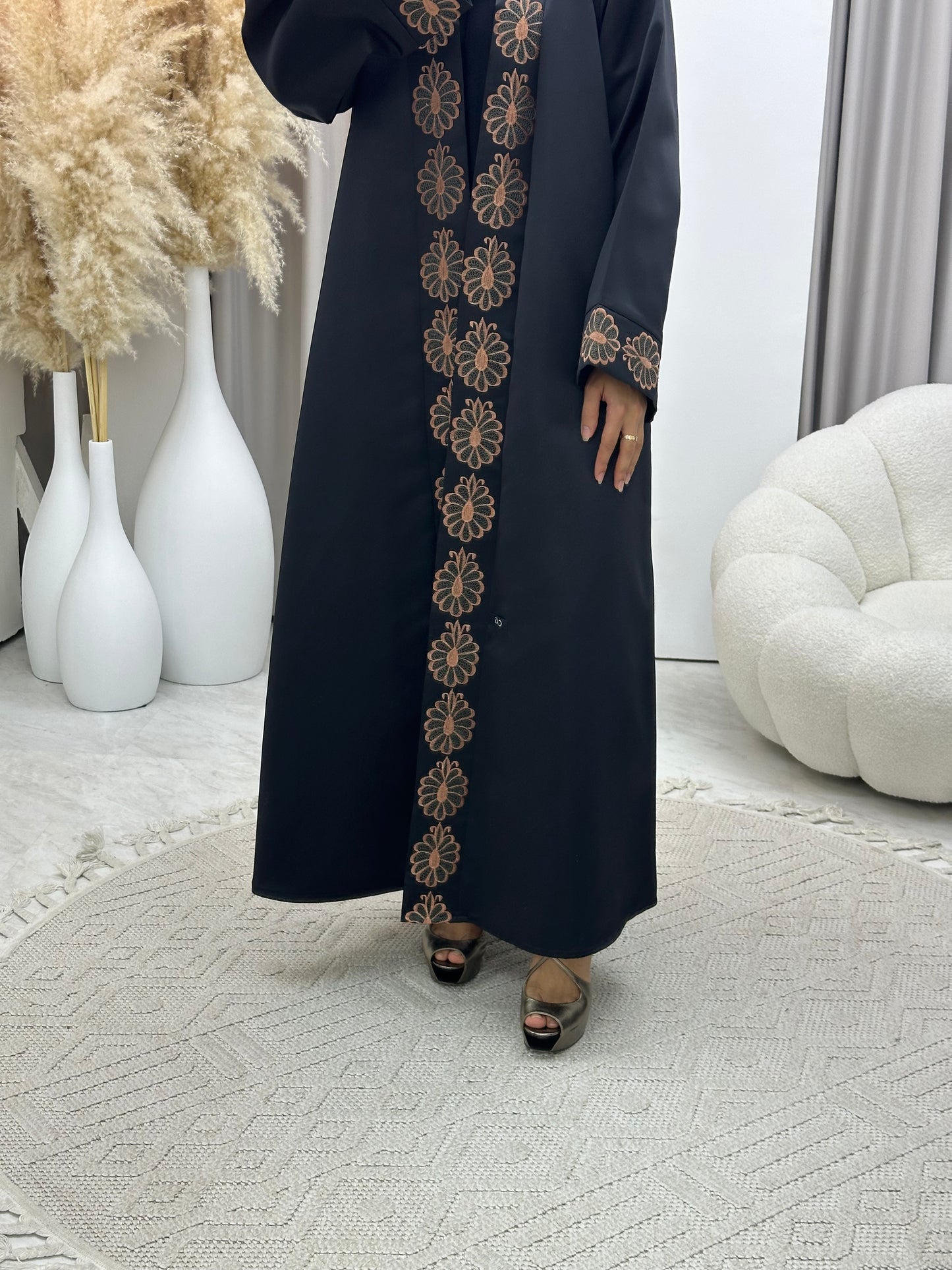 C 0428 Black Embroidery Abaya