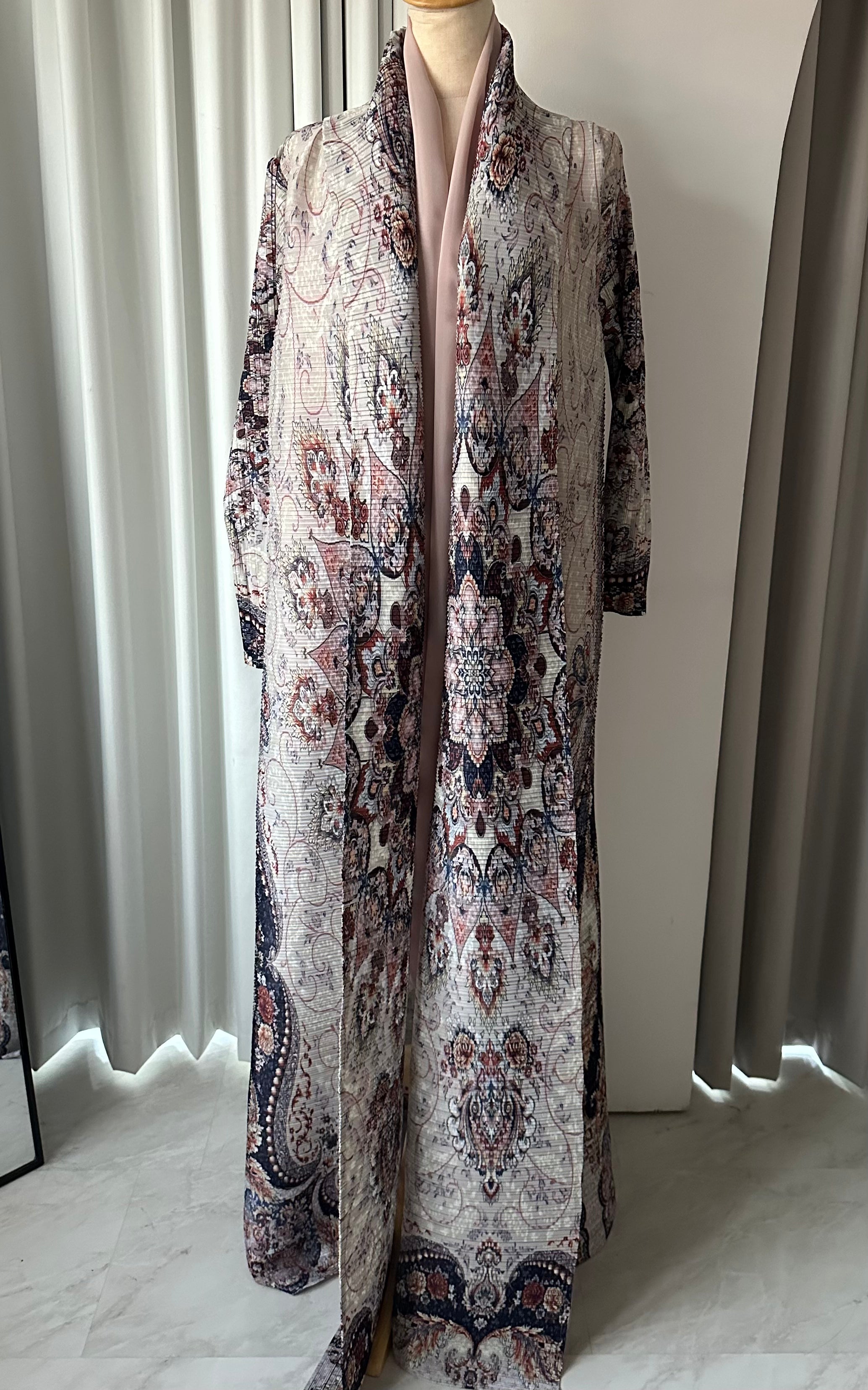 RTW Stretch Plissé Abaya - 07