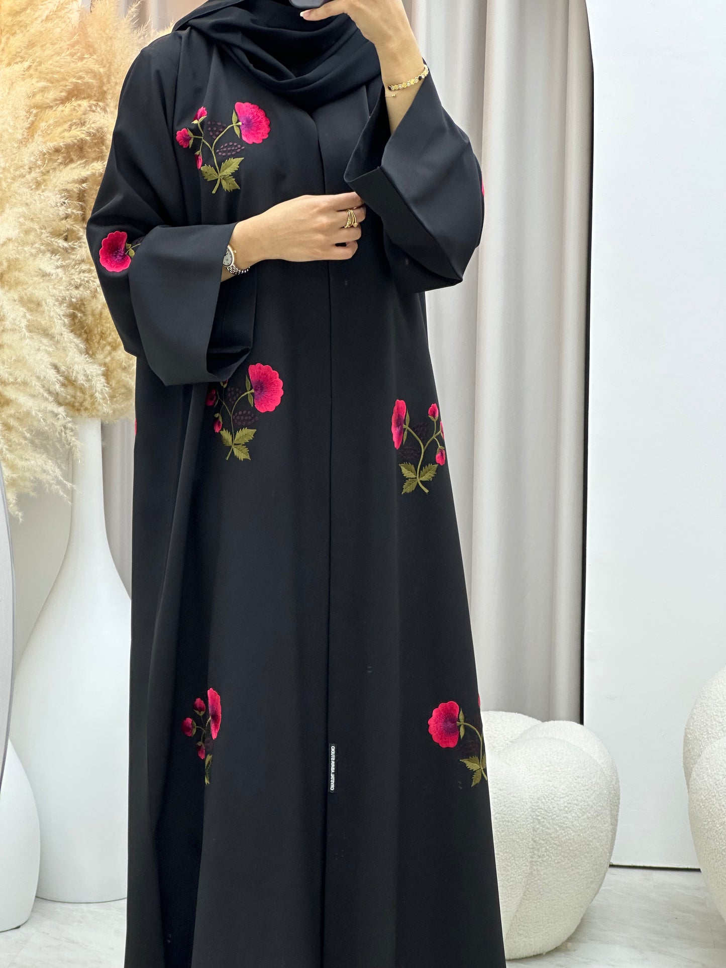 C 0434 Black Pink Floral Abaya