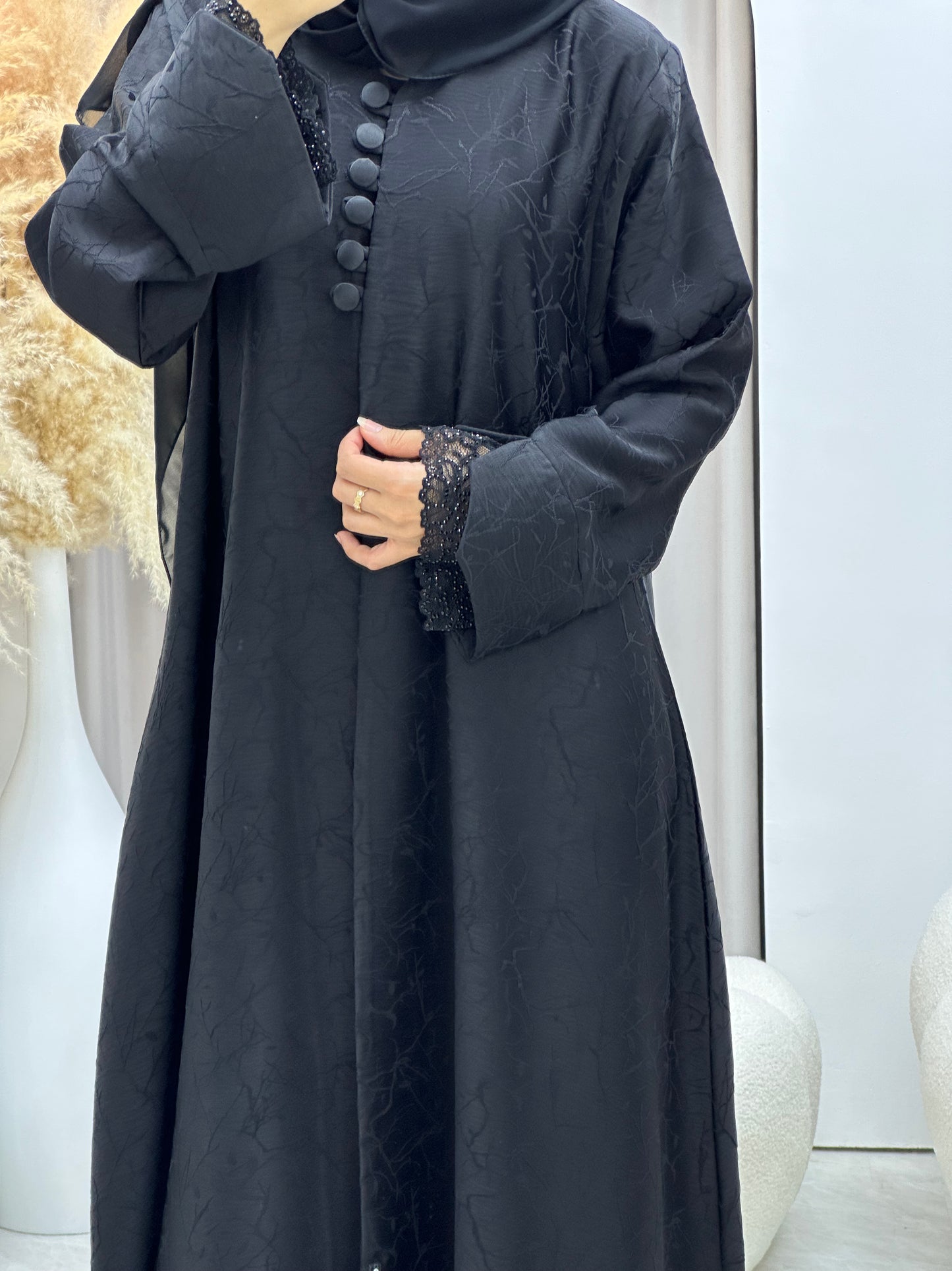 C 0433 Black Abaya