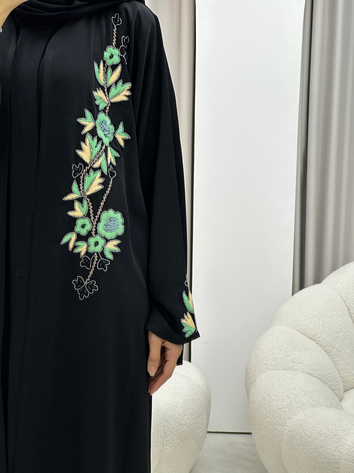 C 0436 Black Mint Abaya