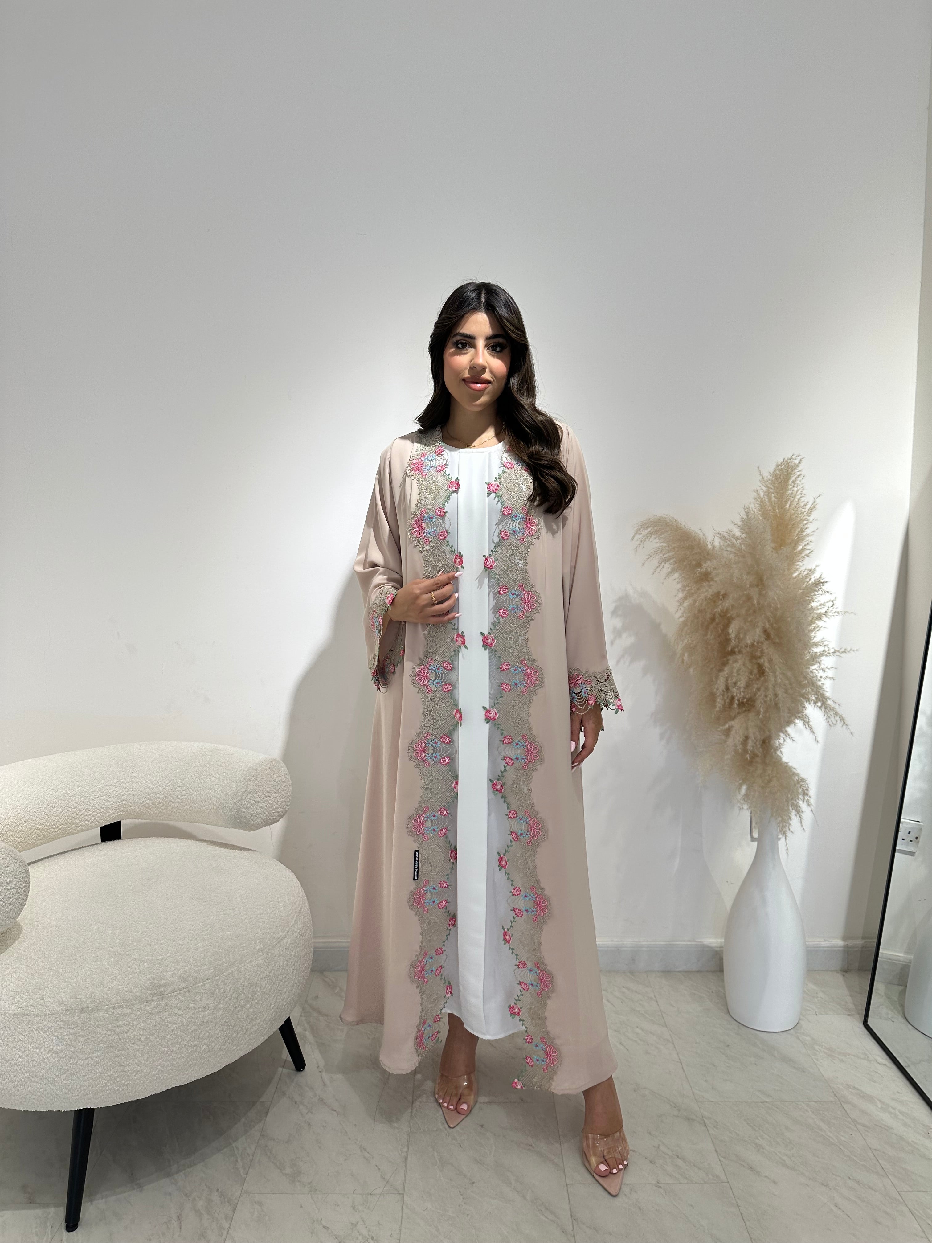 C 1418-01 Beige Floral Lace Abaya