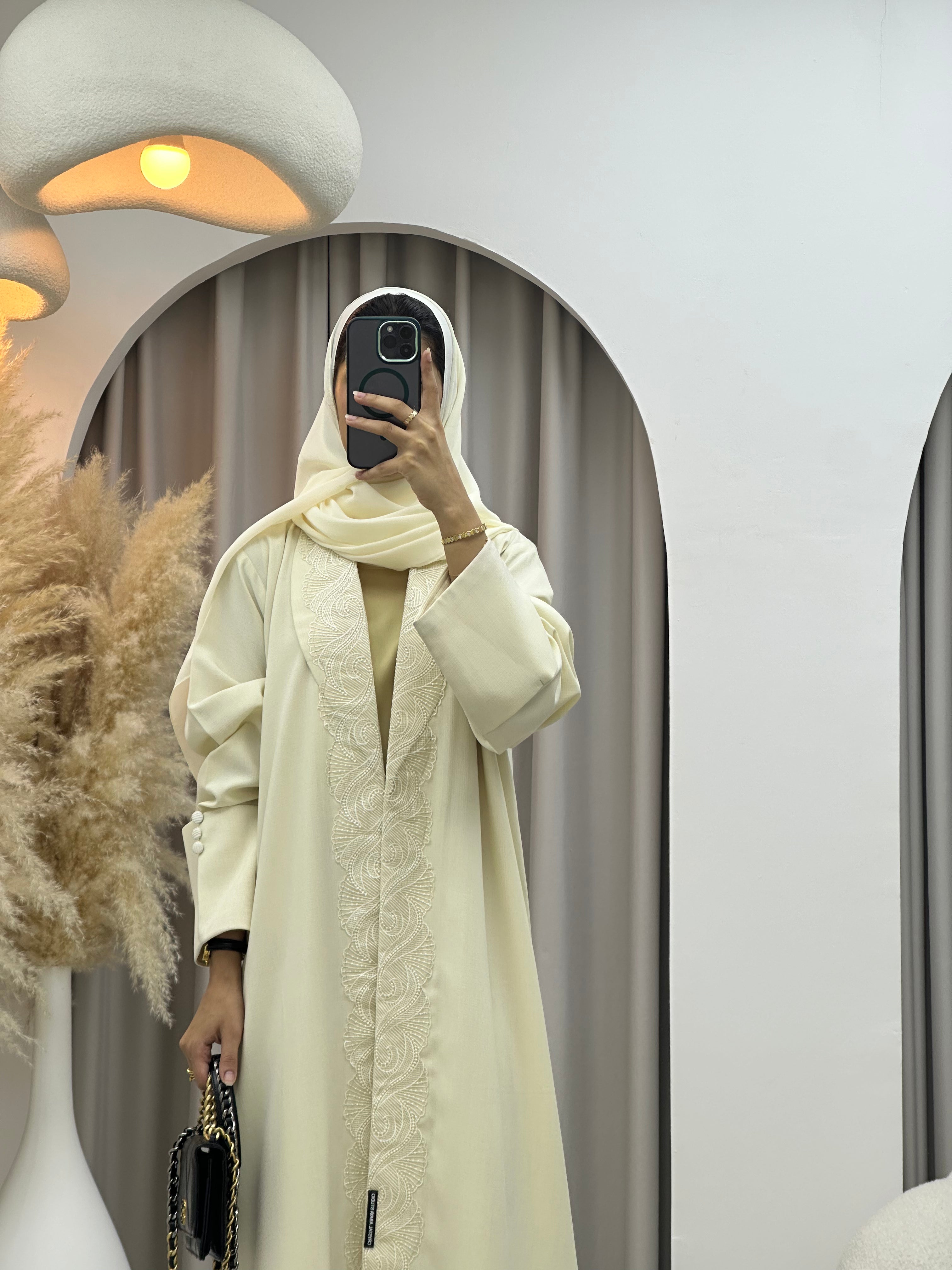 C RTW 0437 Beige Embroidery Coat Abaya