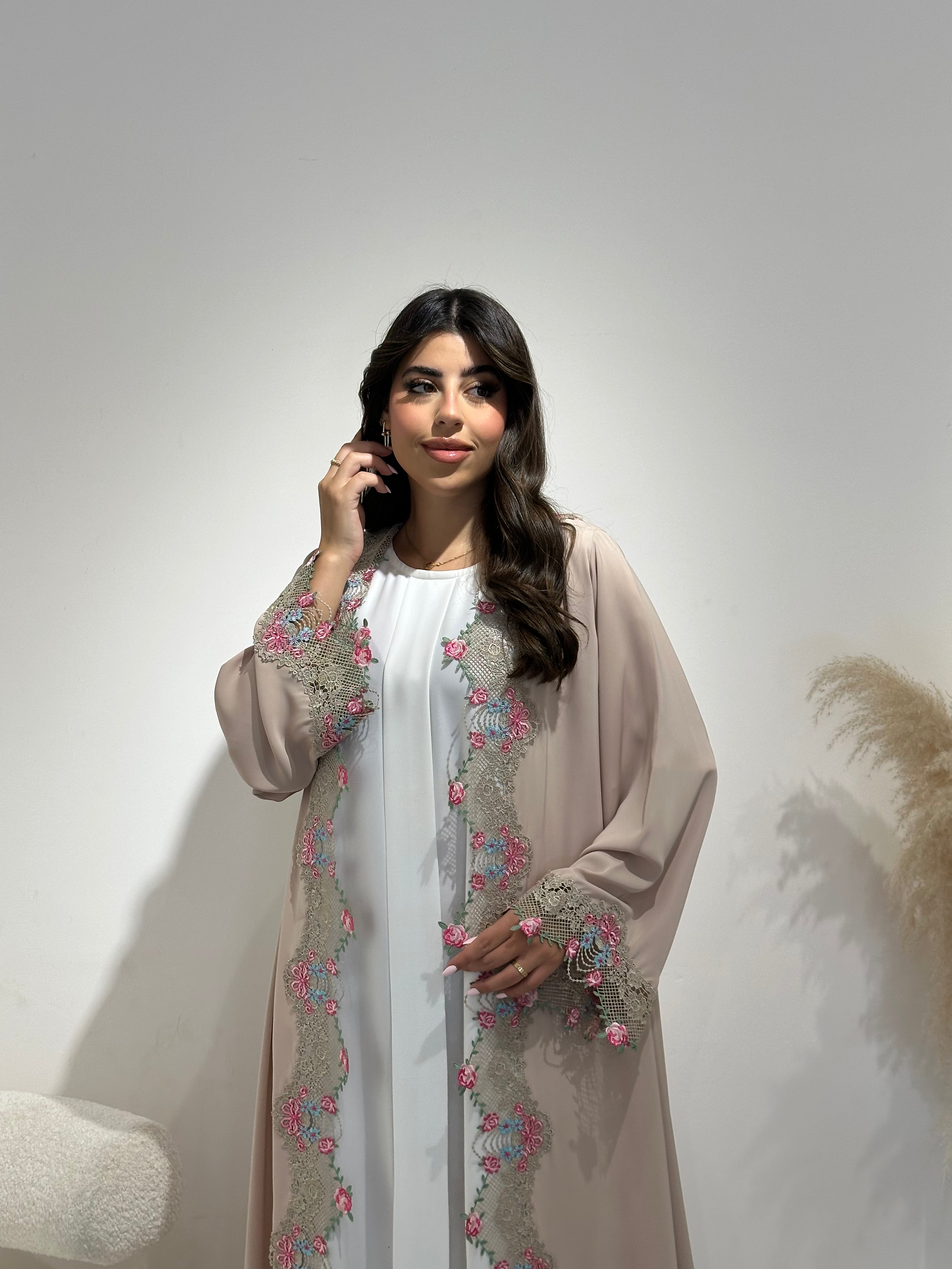 C 1418-01 Beige Floral Lace Abaya