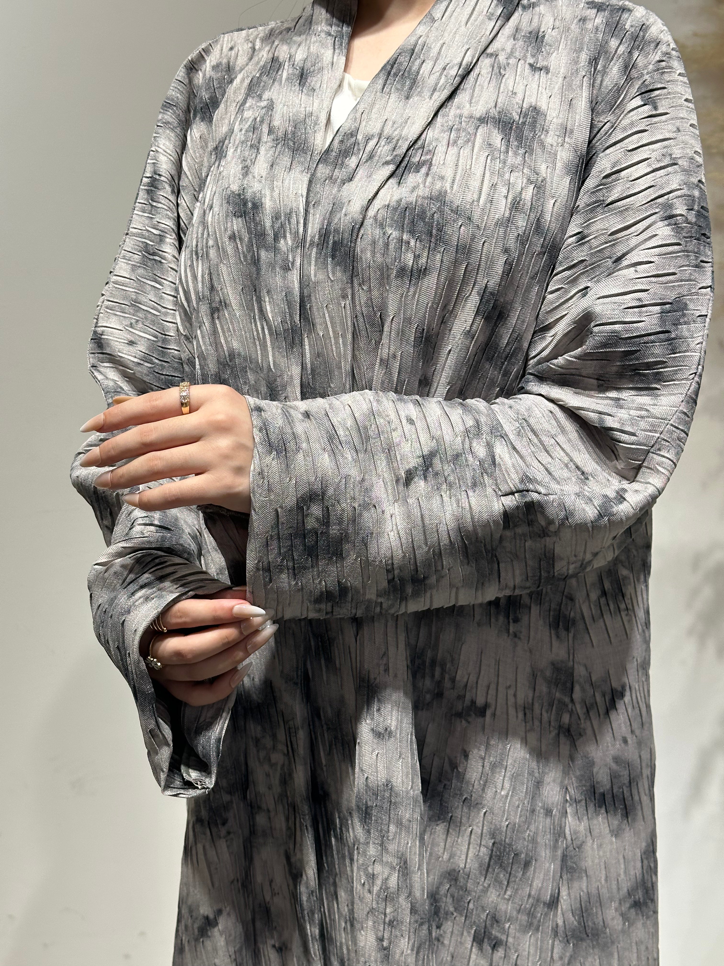 عباية بيج داكنة C 1606-04