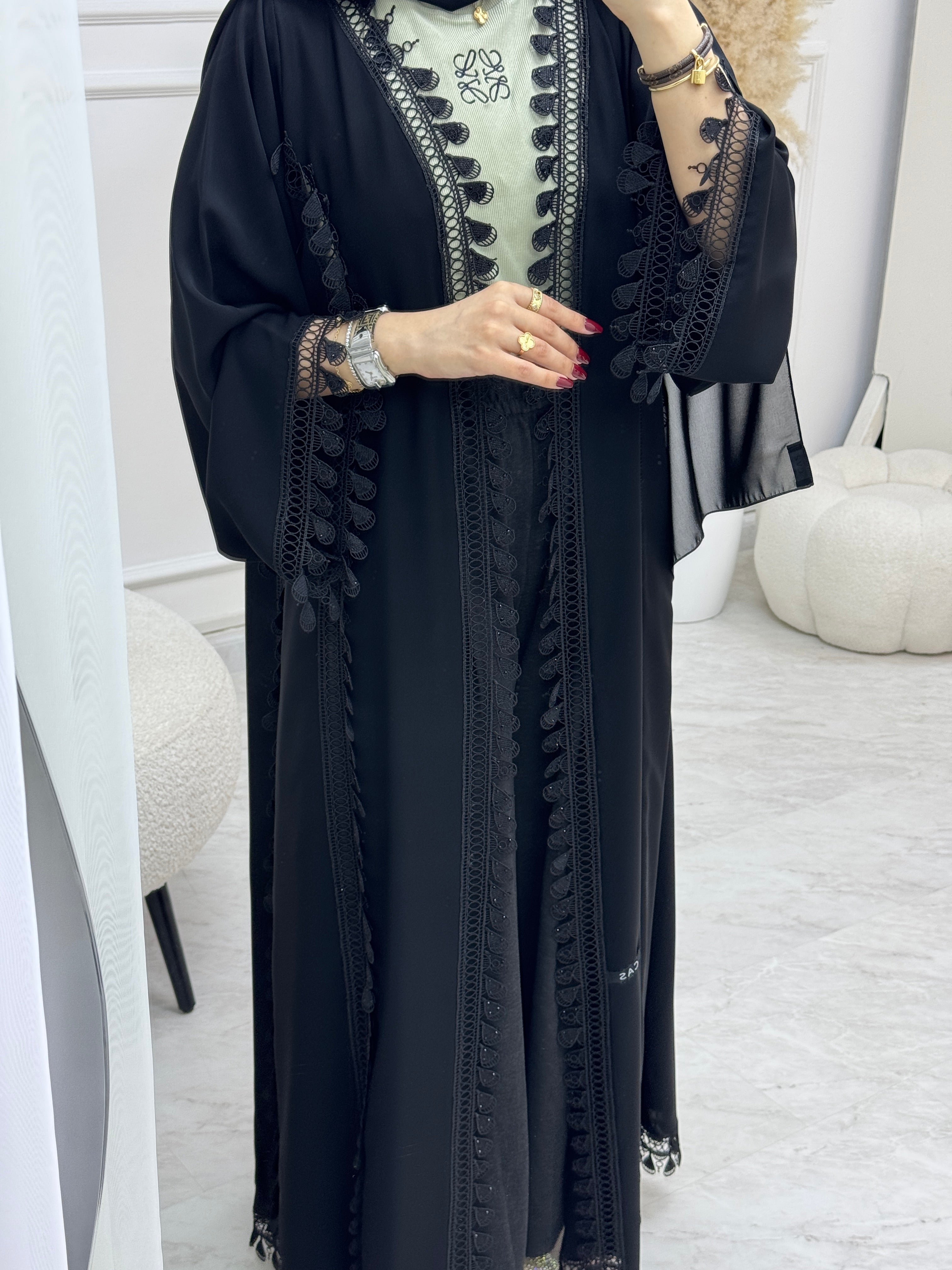 C 0990 Black Lace Abaya