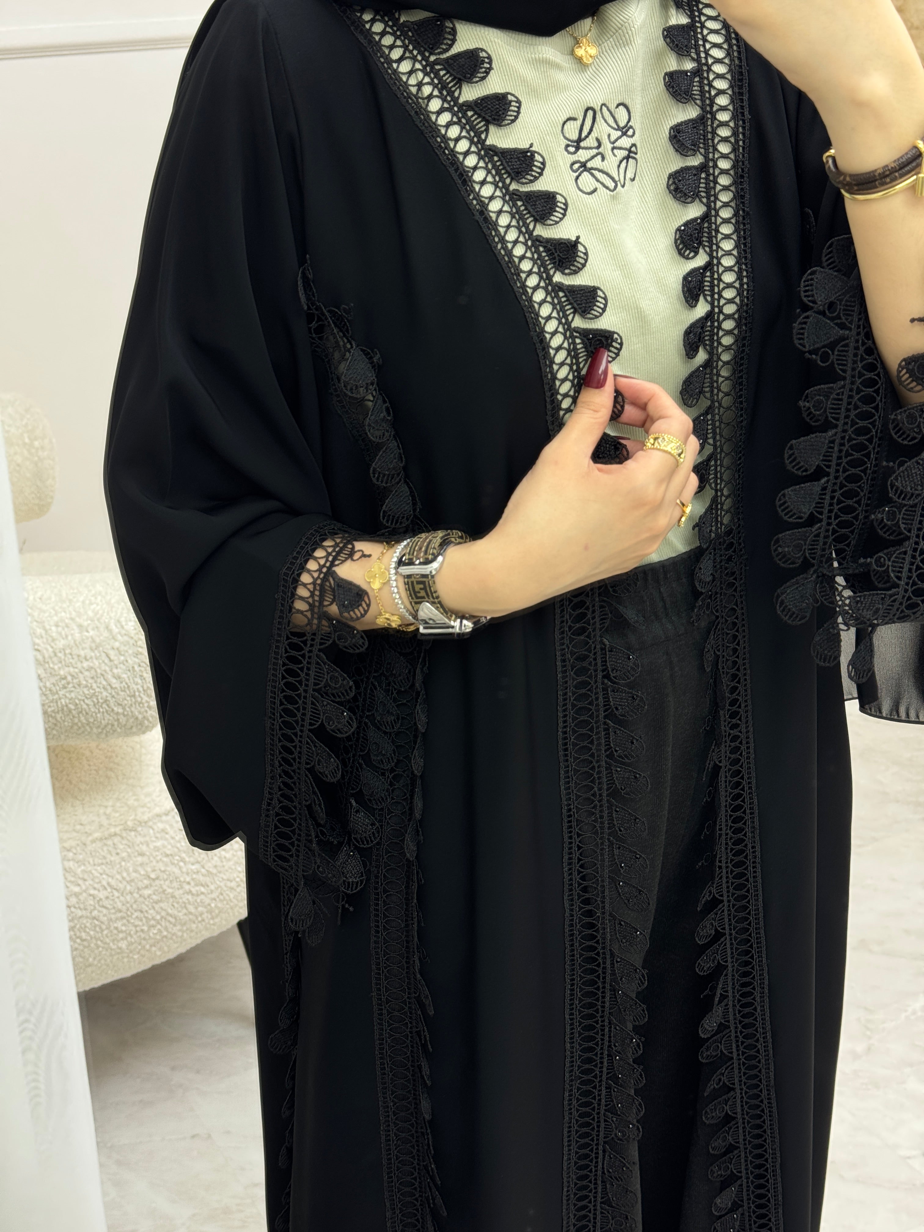 C 0990 Black Lace Abaya